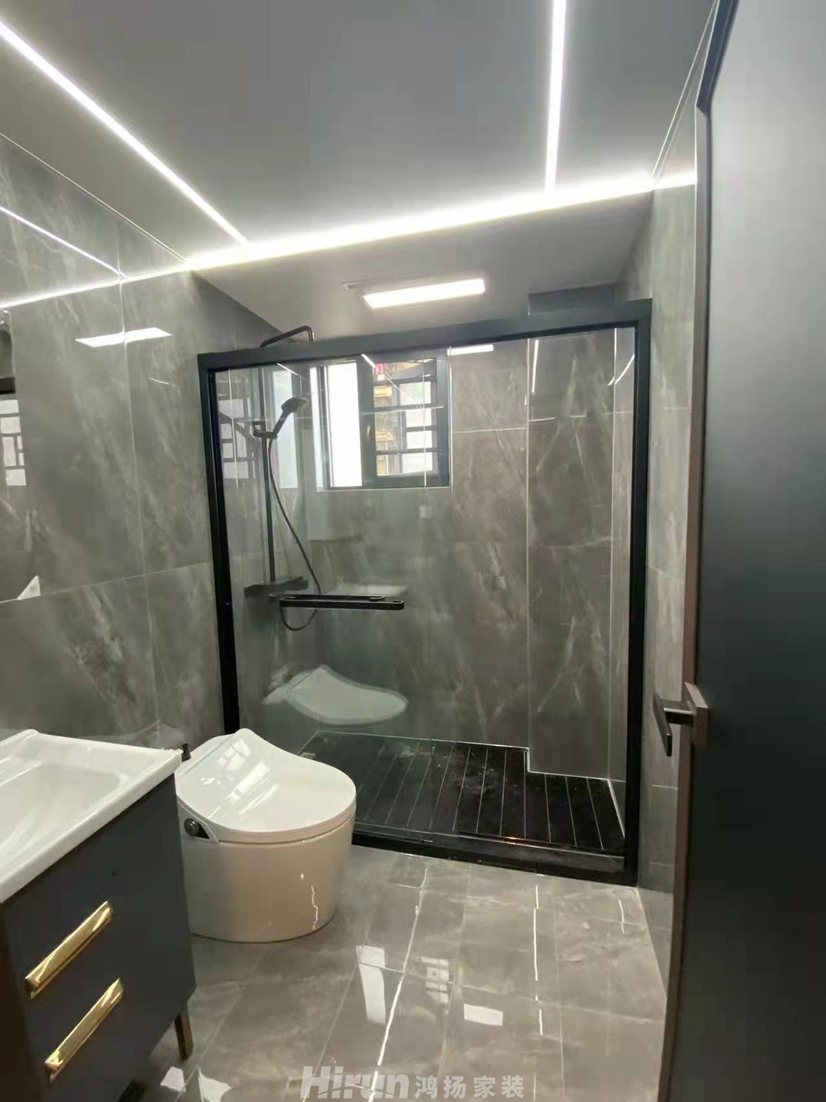 紫宸瀾山140㎡雅致現代四居室 裝修案例實景圖-1