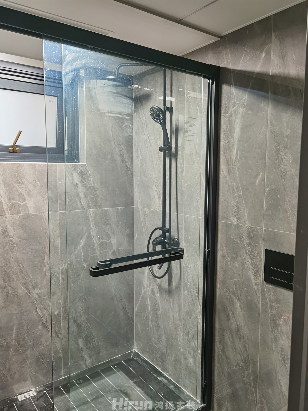 紫宸瀾山140㎡雅致現代四居室 裝修案例實景圖-12