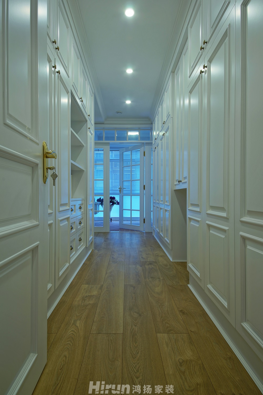 長沙歸心苑202㎡輕歐簡美大平層 裝修案例效果圖-衣帽間