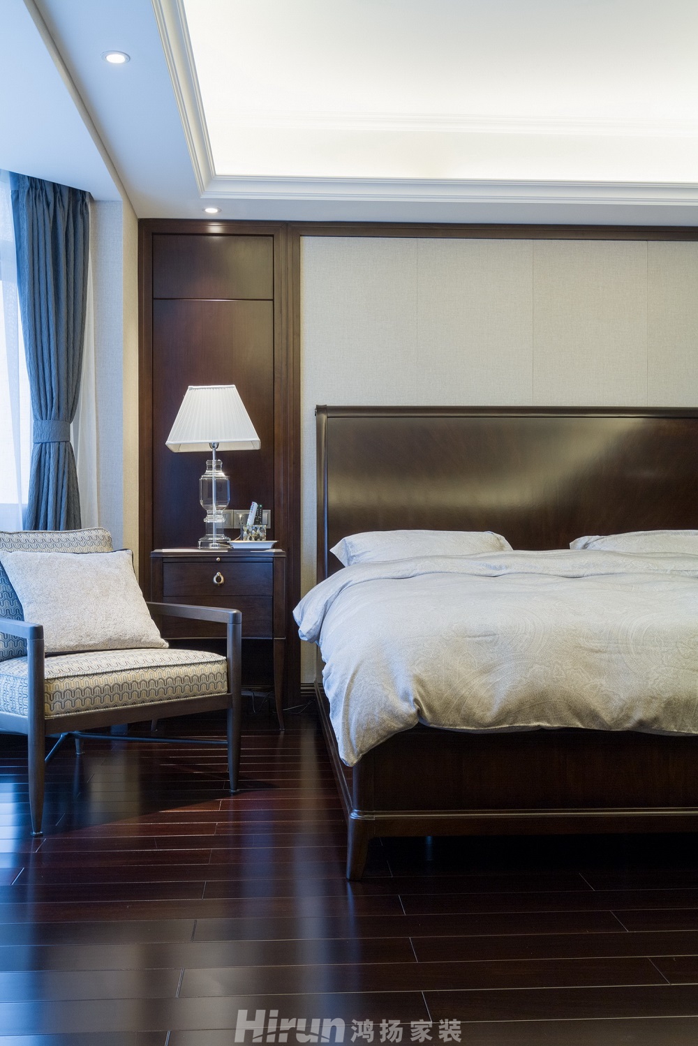 王府·譽(yù)峰380㎡復(fù)合寫(xiě)意復(fù)式 裝修案例效果圖-主人房 (2)