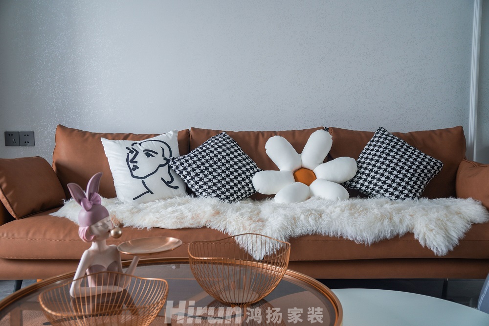 東方名苑120㎡雅致現(xiàn)代三居室 裝修案例效果圖-9