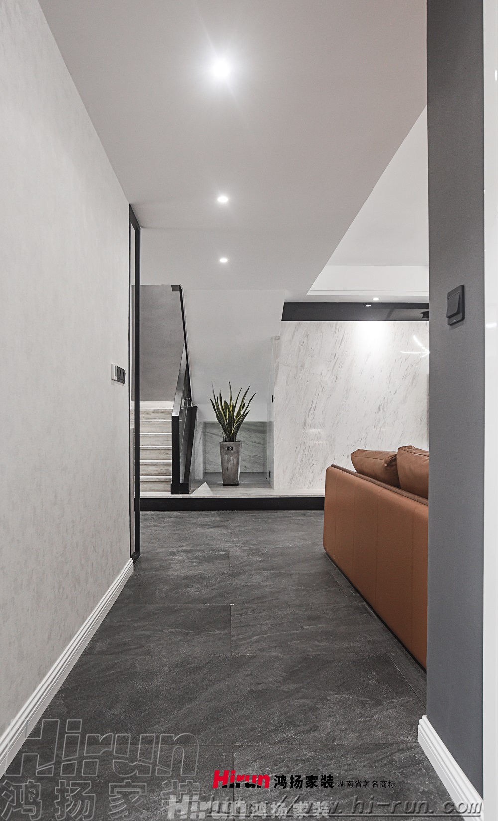 云升東方大院240㎡雅致現代復式 裝修案例效果圖-7