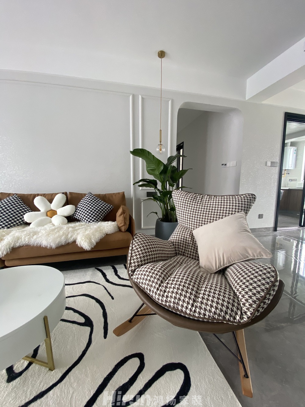 東方名苑120㎡雅致現(xiàn)代三居室 裝修案例效果圖-11