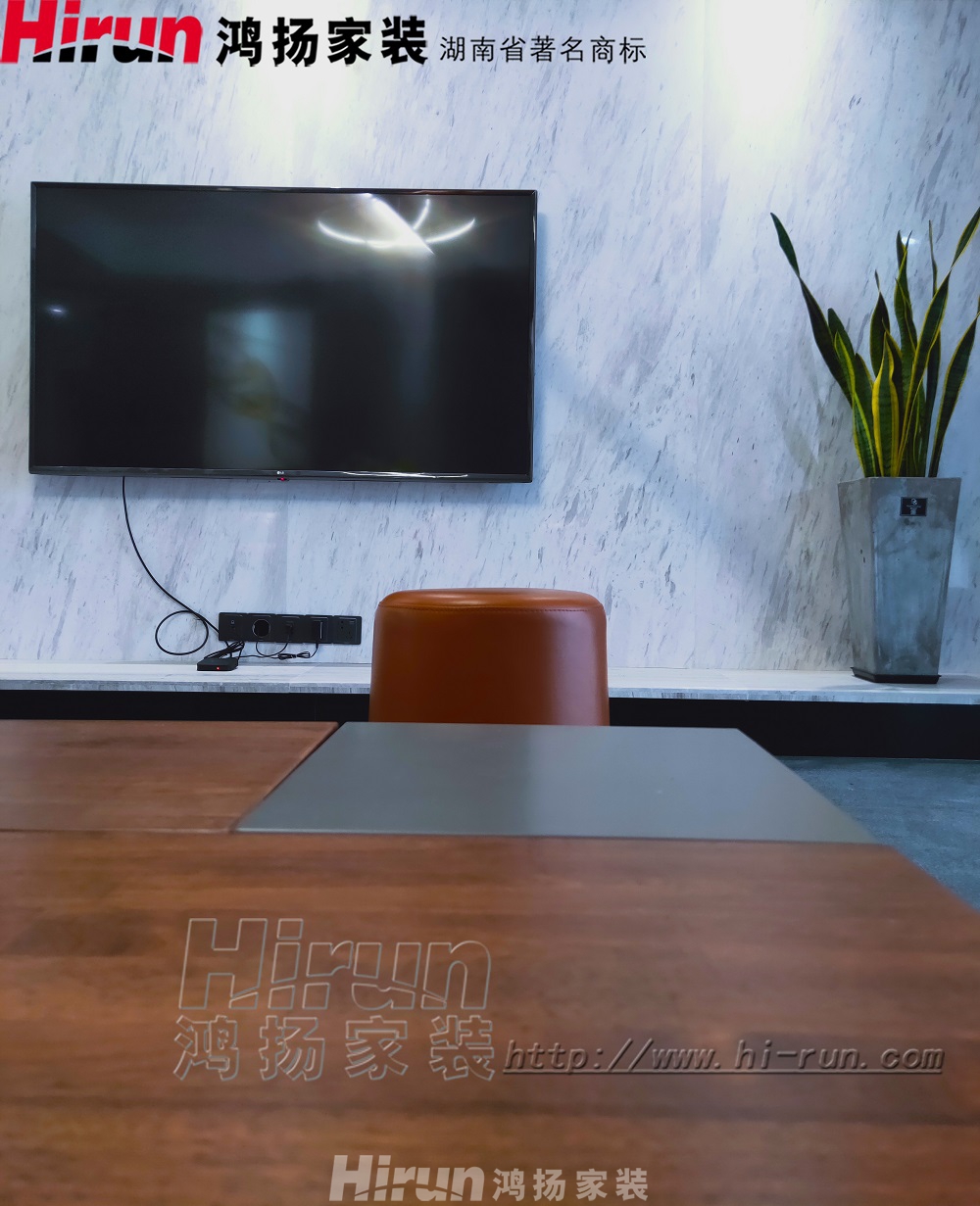 云升東方大院240㎡雅致現代復式 裝修案例效果圖-4