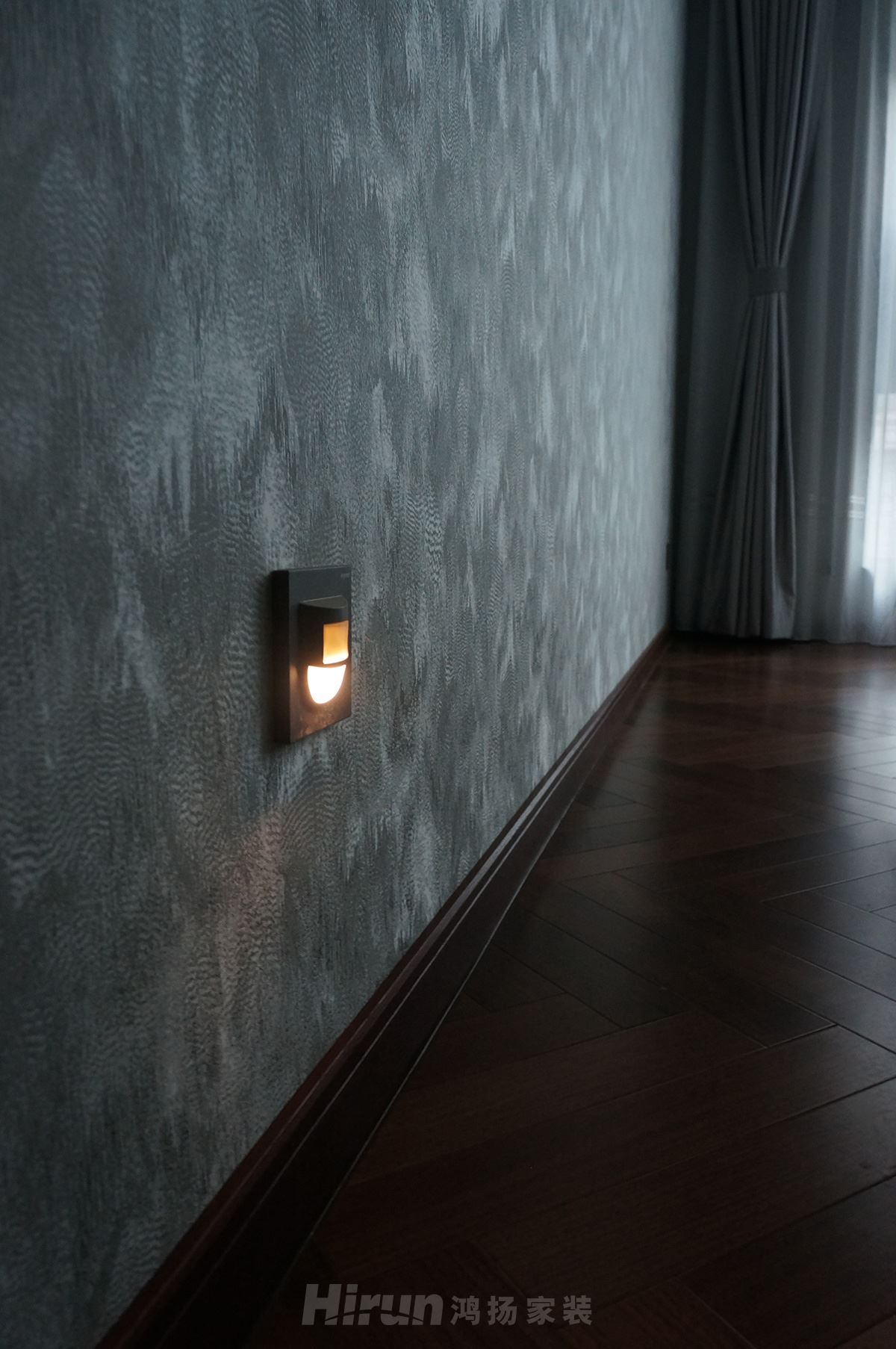 八方小區(qū)140㎡雅致現(xiàn)代四居室 裝修案例實(shí)景圖-image39