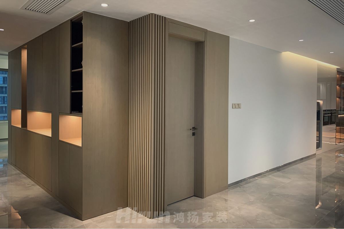 湘江壹號(hào)220㎡雅致現(xiàn)代三居室 裝修案例實(shí)景圖-0Z5GFA{$L63YU(R)18ETZ{P