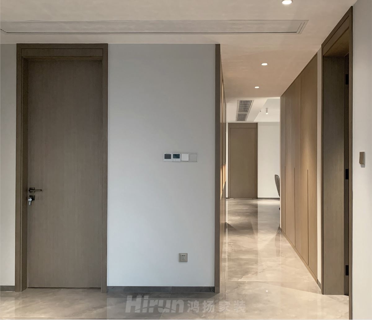 湘江壹號(hào)220㎡雅致現(xiàn)代三居室 裝修案例實(shí)景圖-1ZK]$5O}3[4}~Z7~WY96{E4