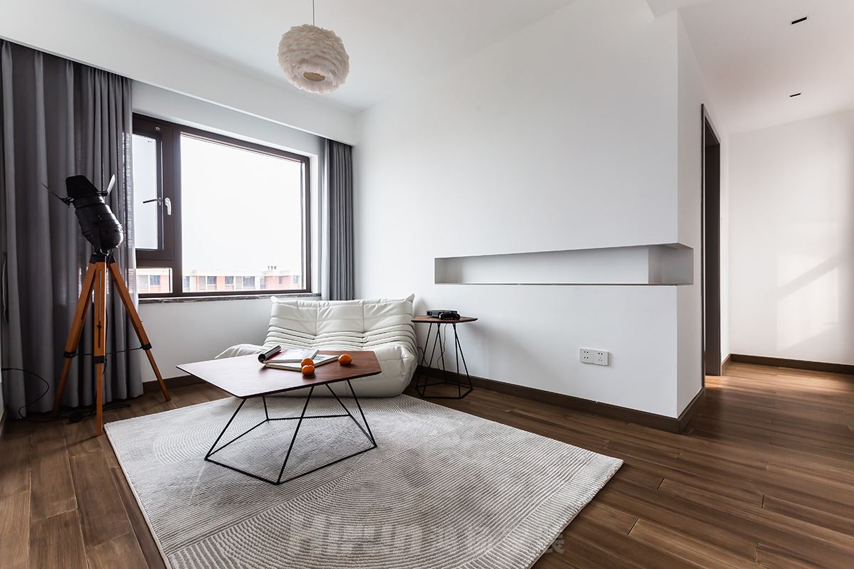 鑫遠(yuǎn)翡麗郡200㎡雅致現(xiàn)代復(fù)式 裝修案例實(shí)景圖-image23