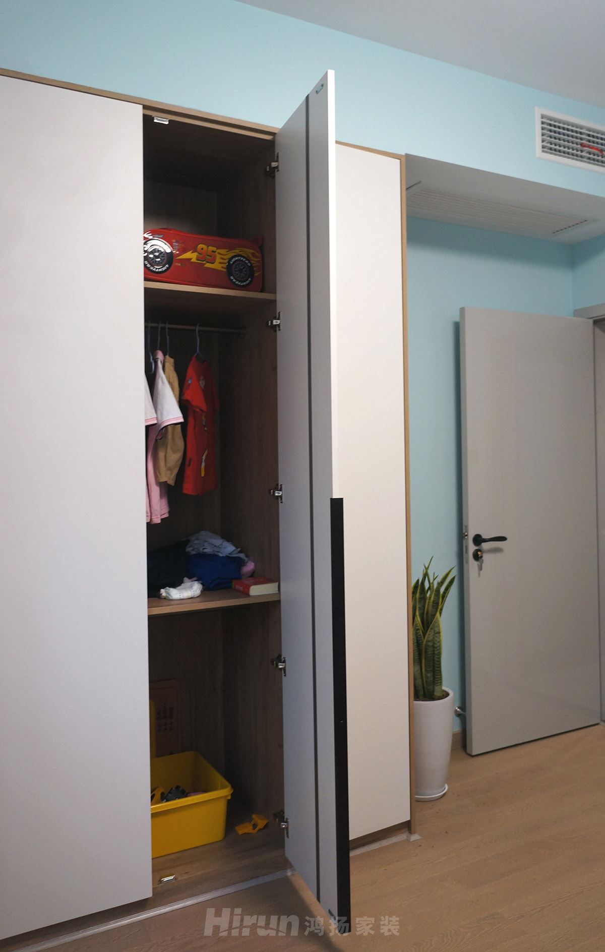 八方小區(qū)140㎡雅致現(xiàn)代四居室 裝修案例實(shí)景圖-image41