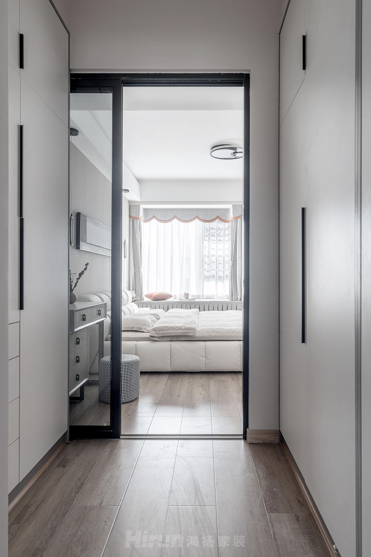 長房東旭國際126㎡雅致現(xiàn)代四居室 裝修案例實景圖-image39