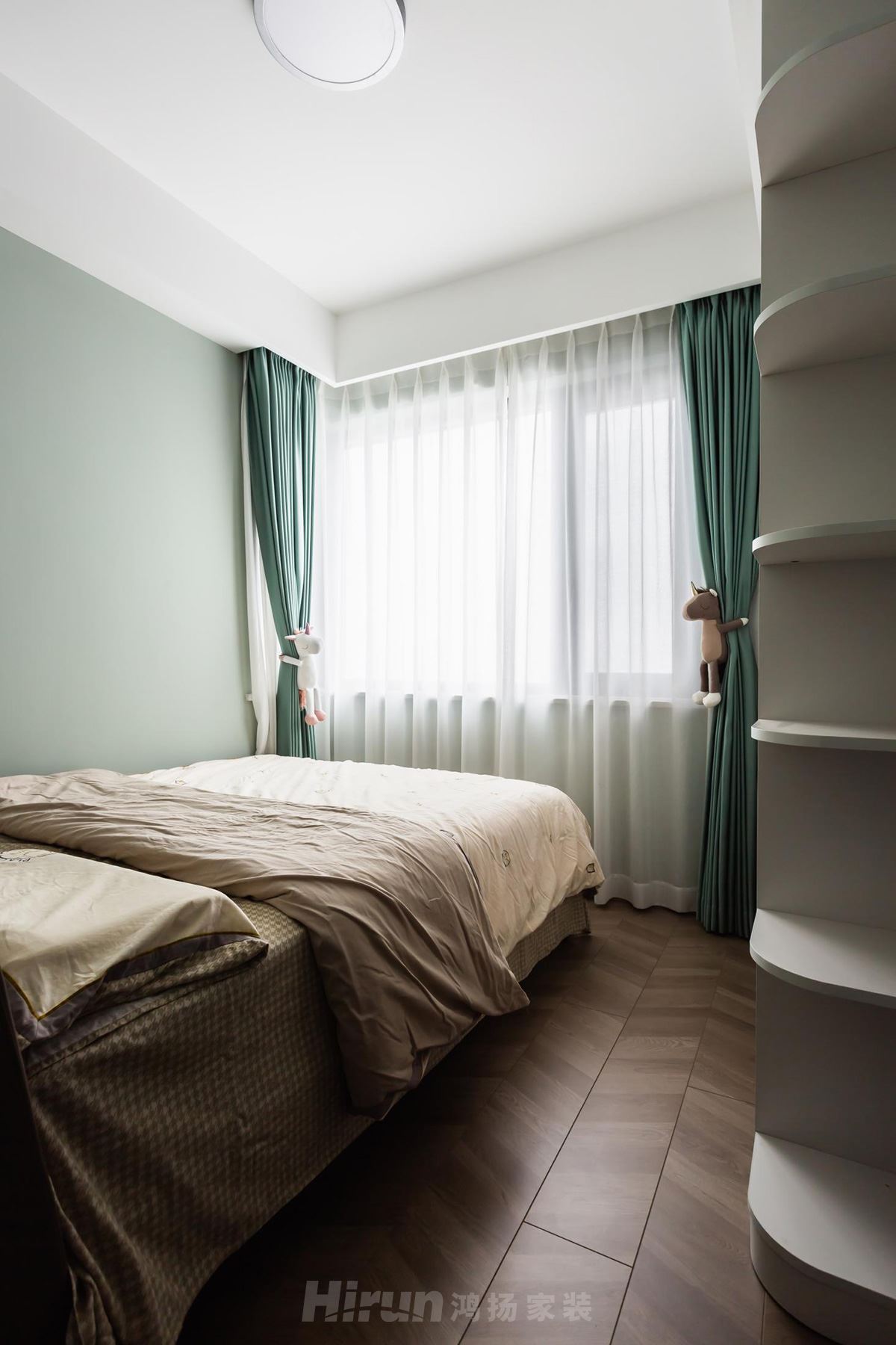 保利西海岸140㎡雅致現代四居室 裝修案例實景圖-image23