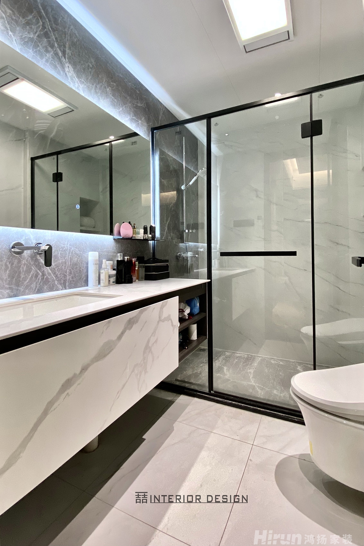 建發(fā)央著150㎡雅致現(xiàn)代四居室 裝修案例實景圖-11