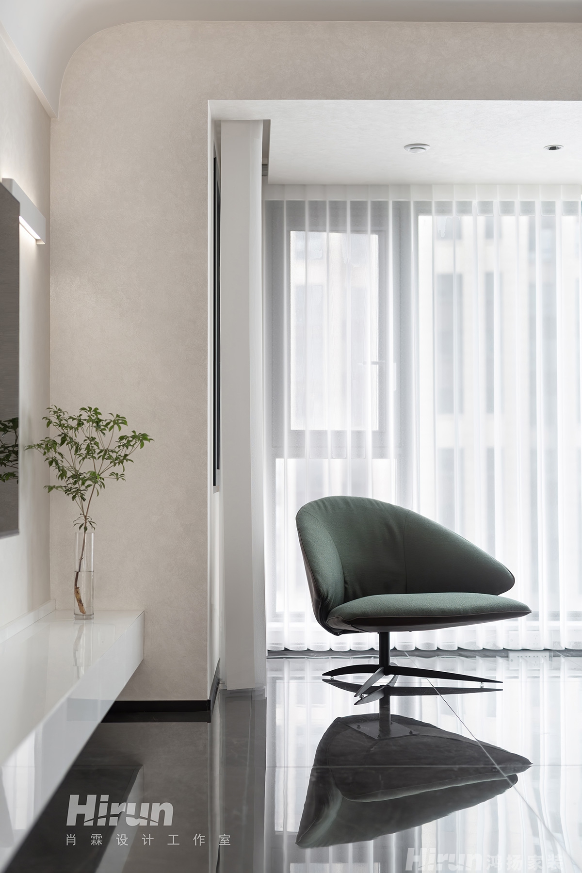 中泰財富湘江150㎡雅致現代四居室 裝修案例實景圖-3