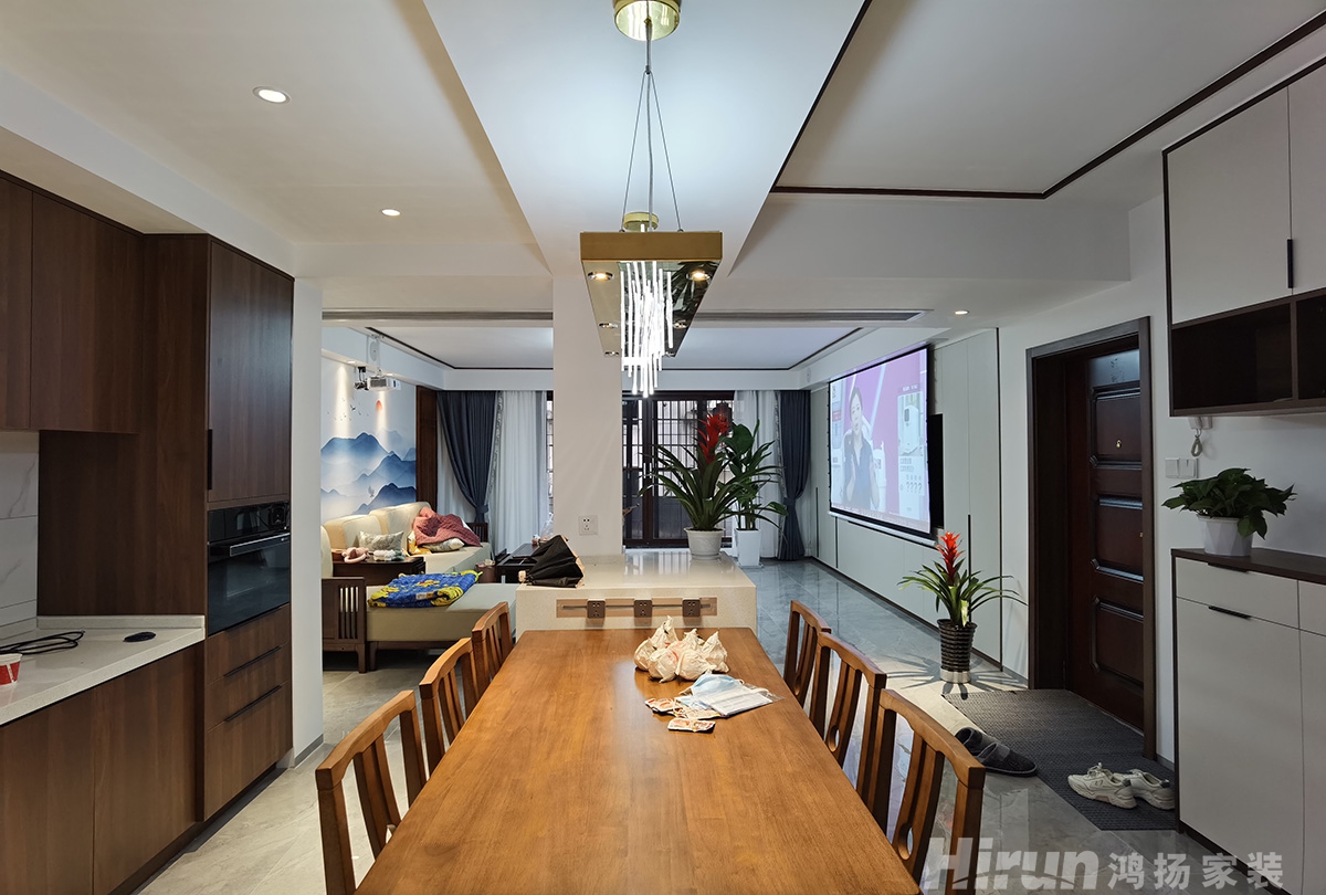 金泰小區(qū)145㎡復(fù)合寫(xiě)意四居室 裝修案例實(shí)景圖-3