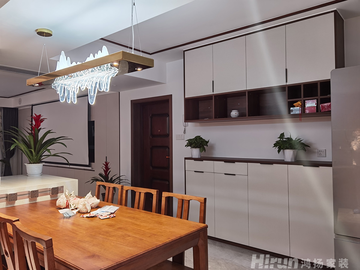 金泰小區(qū)145㎡復(fù)合寫(xiě)意四居室 裝修案例實(shí)景圖-6