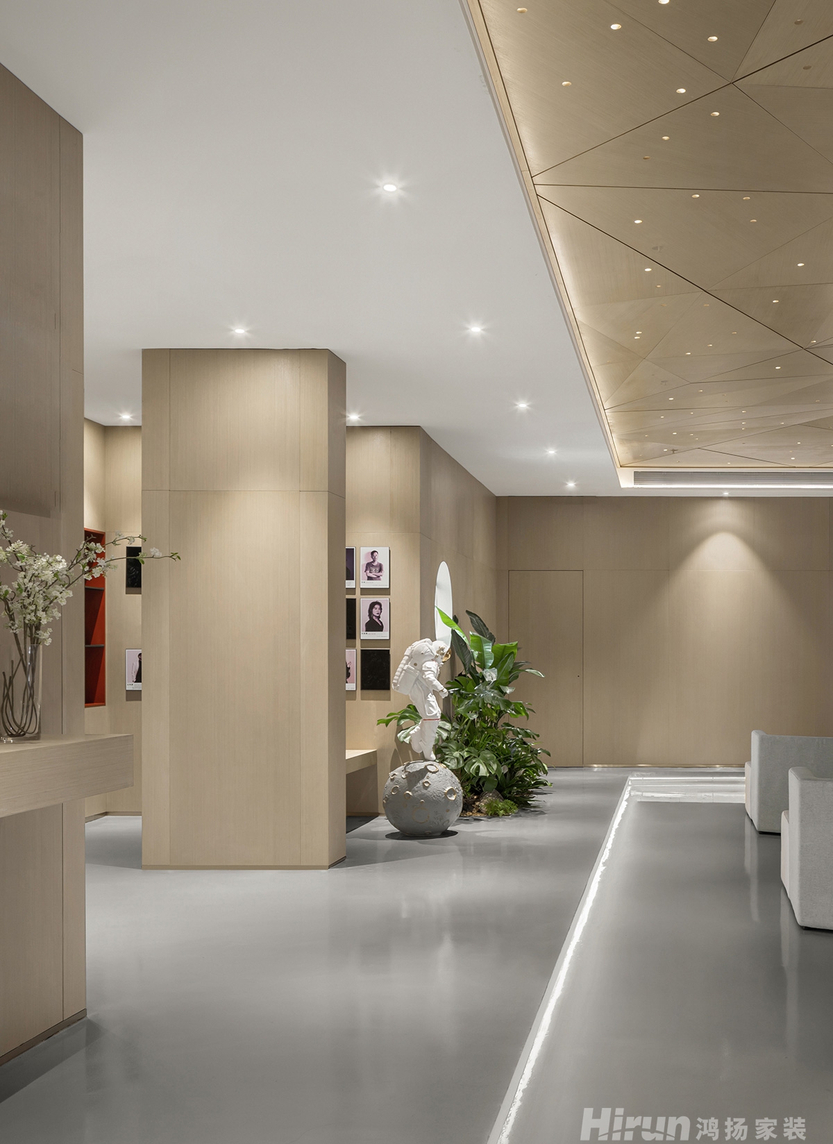 接待大廳500㎡優雅繽紛寫字樓 裝修案例實景圖-9