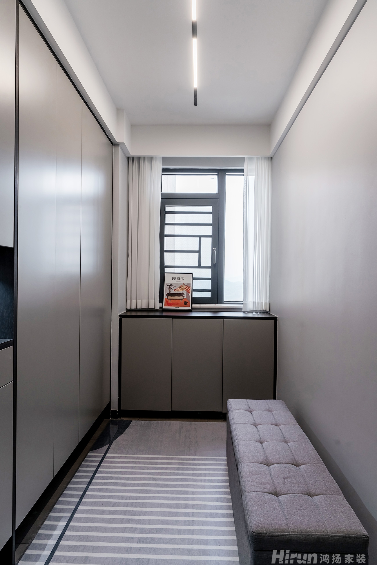 壹中心青春里160㎡雅致現(xiàn)代三居室 裝修案例實(shí)景圖-6