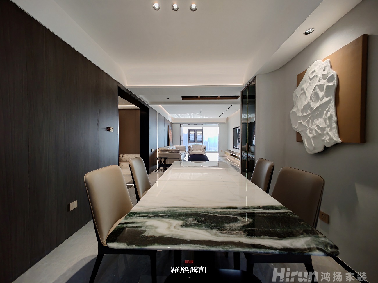 國(guó)貿(mào)前海灣雅致現(xiàn)代四居室 裝修案例效果圖-13