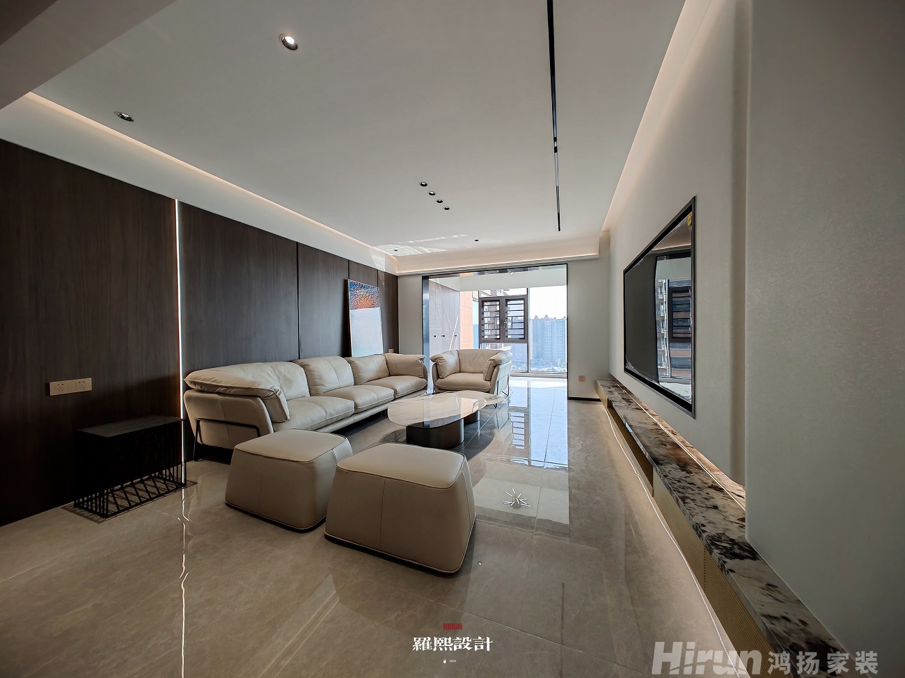 國(guó)貿(mào)前海灣雅致現(xiàn)代四居室 裝修案例效果圖-8