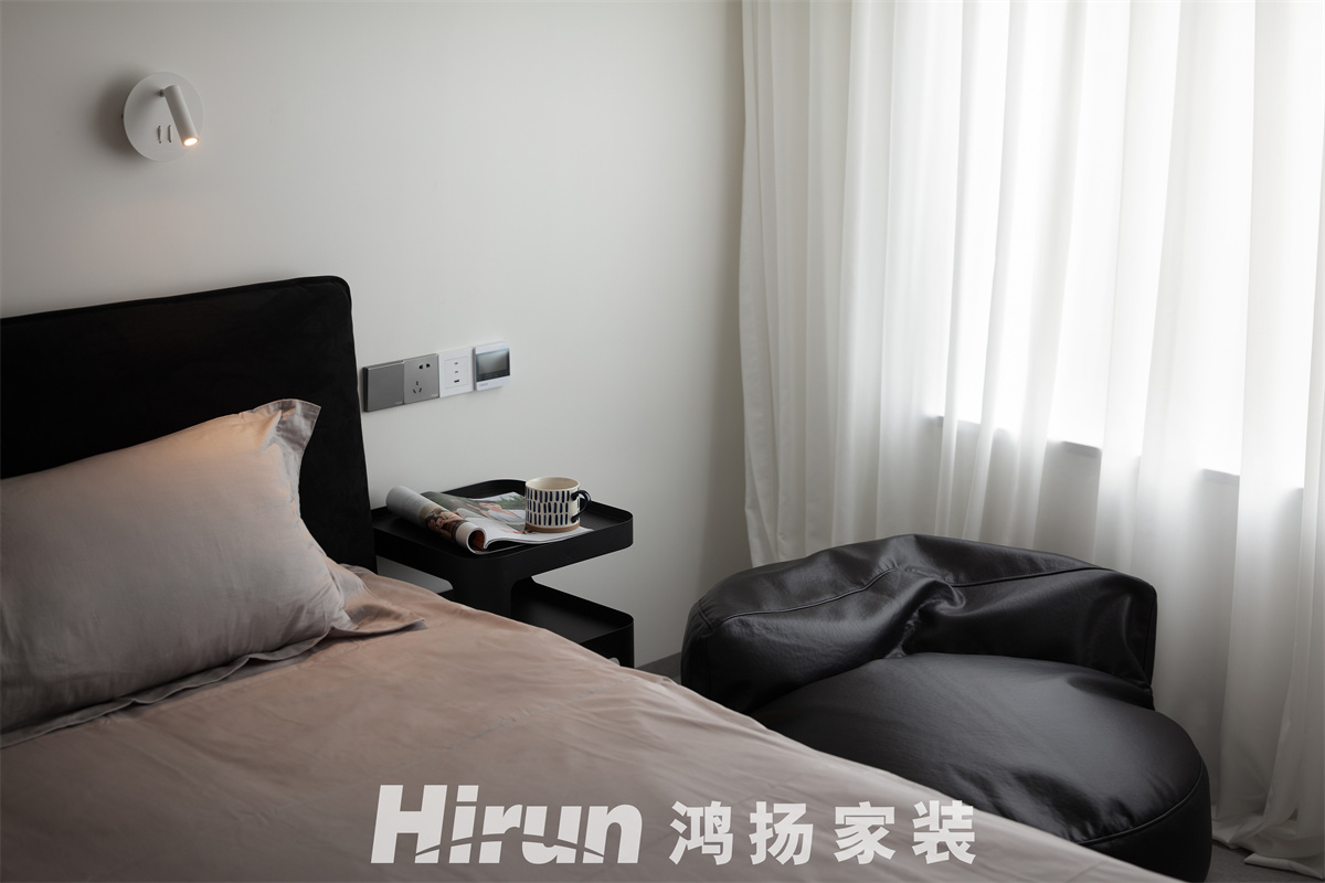 松雅院168㎡雅致現(xiàn)代四居室 裝修案例實(shí)景圖-18