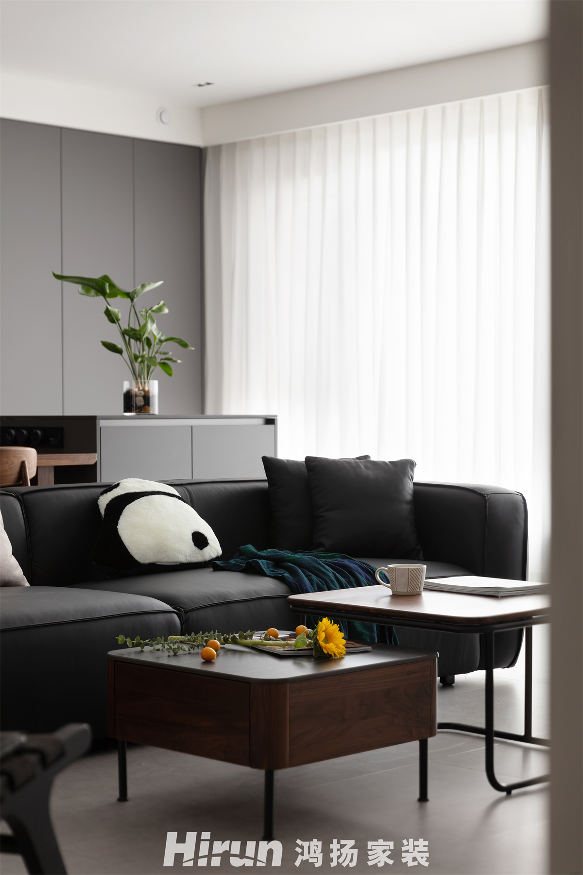 松雅院168㎡雅致現(xiàn)代四居室 裝修案例實(shí)景圖-12