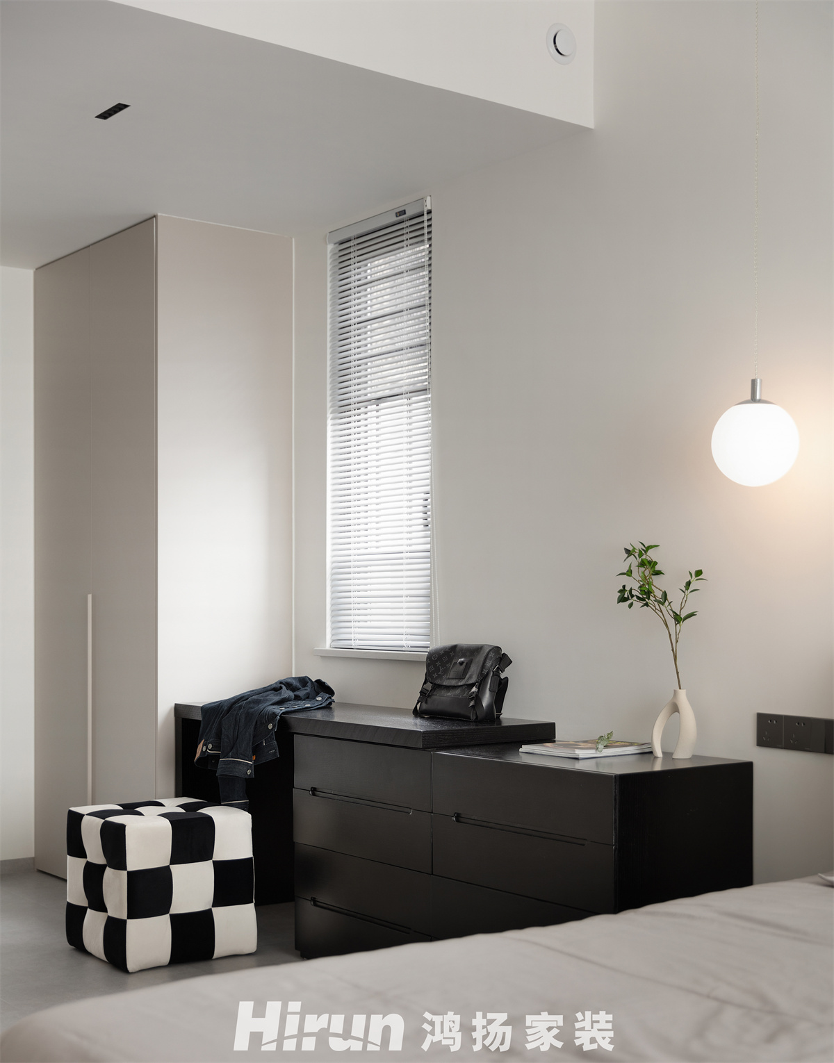 松雅院168㎡雅致現(xiàn)代四居室 裝修案例實(shí)景圖-17