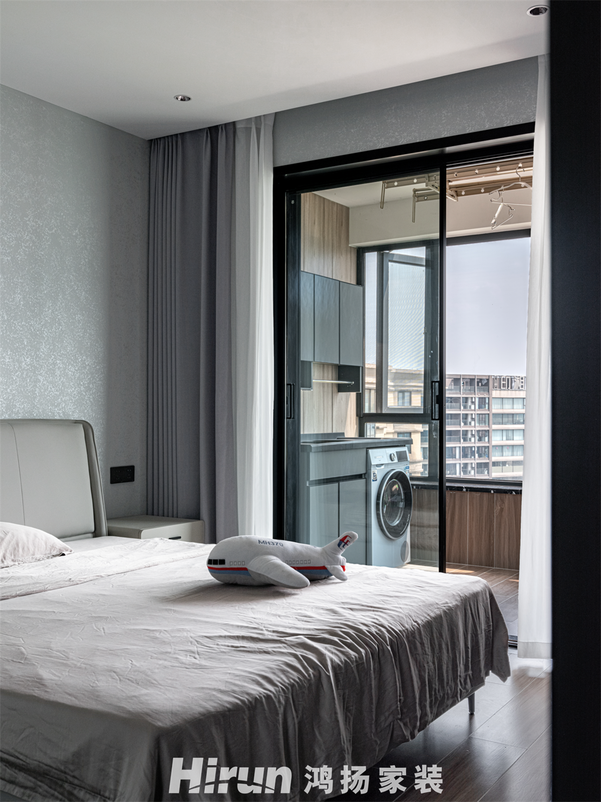 湘江雅頌居220㎡雅致現(xiàn)代復(fù)式 裝修案例實景圖-6