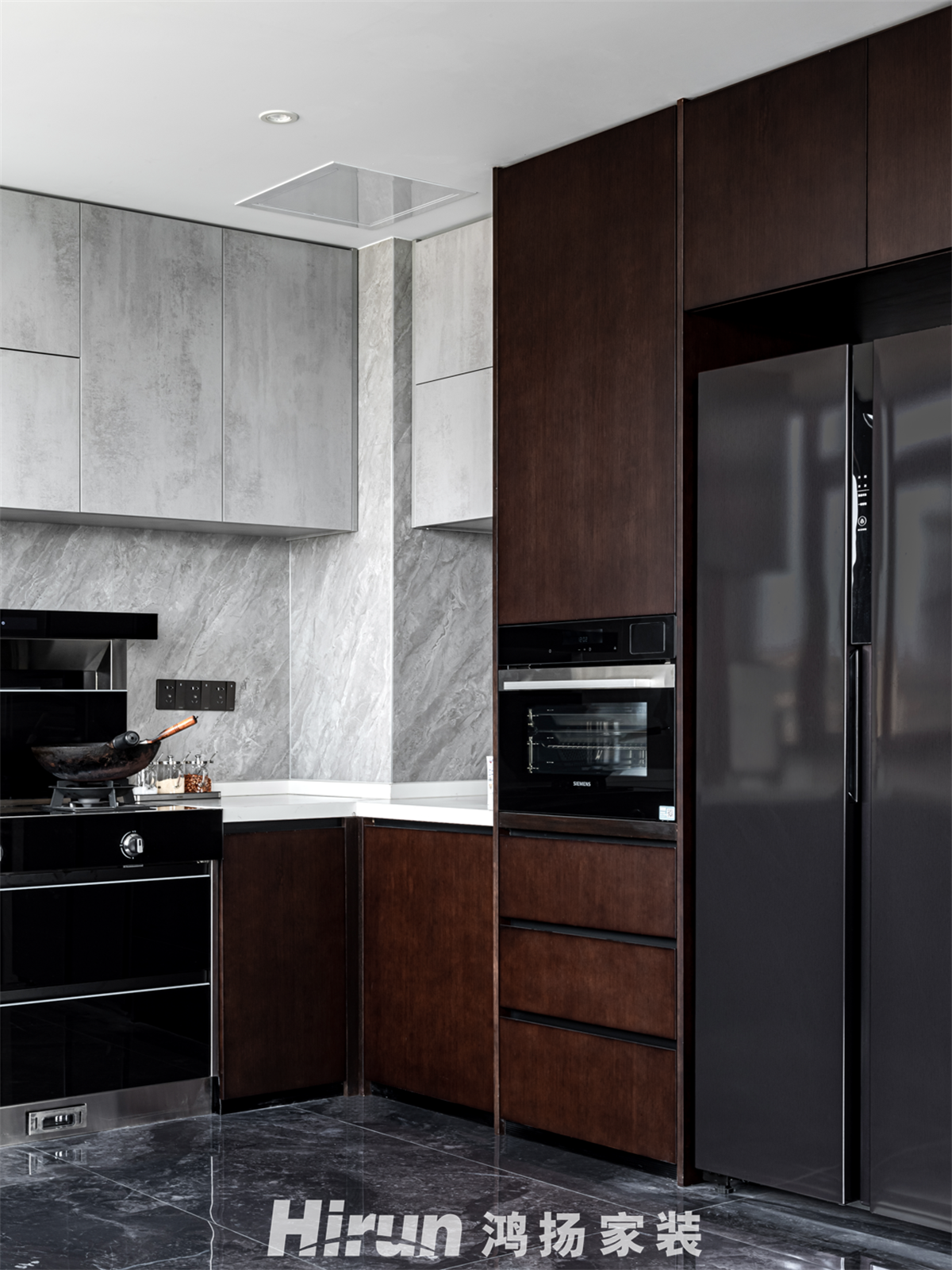 湘江雅頌居220㎡雅致現(xiàn)代復(fù)式 裝修案例實景圖-3