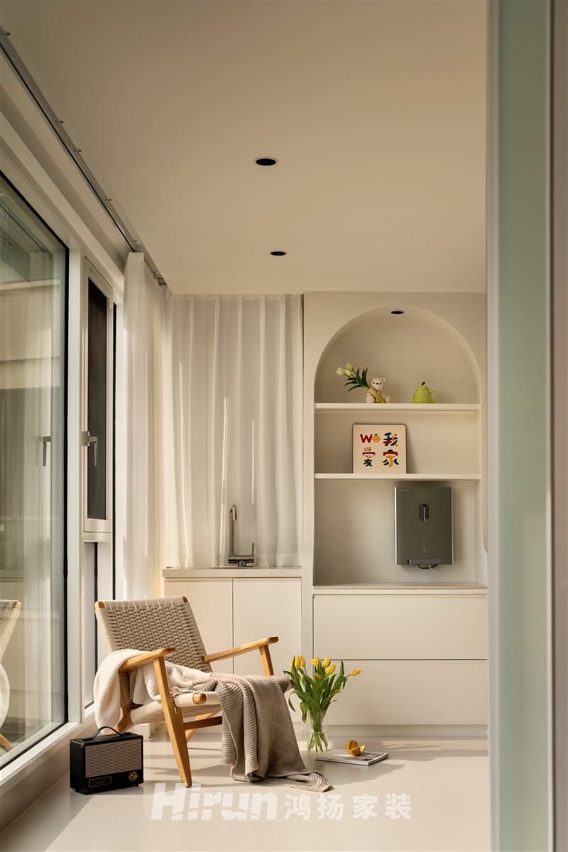 天城國際廣場170㎡優雅繽紛四居室 裝修案例實景圖-5