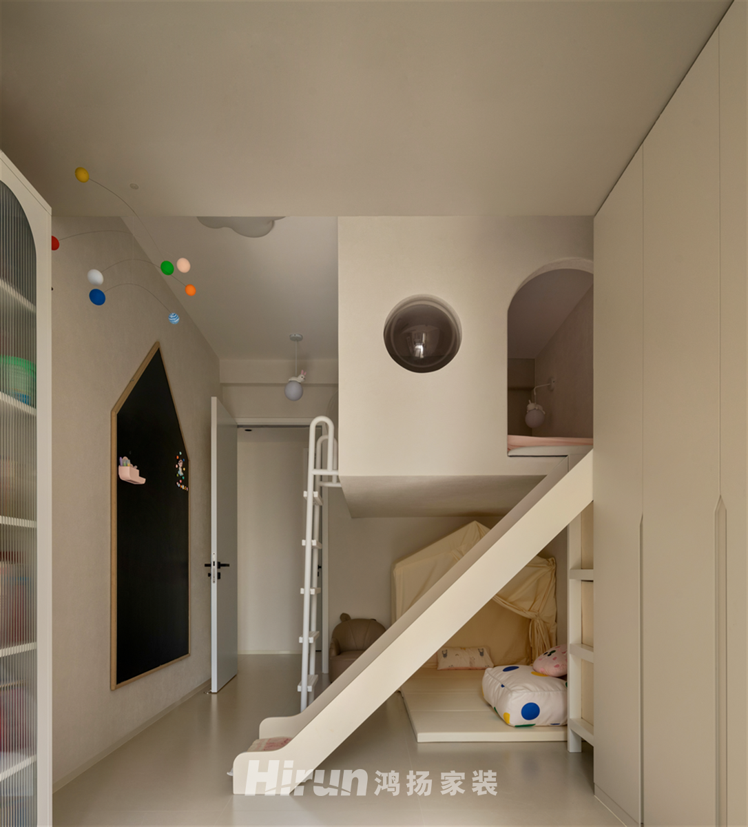 天城國際廣場170㎡優雅繽紛四居室 裝修案例實景圖-9