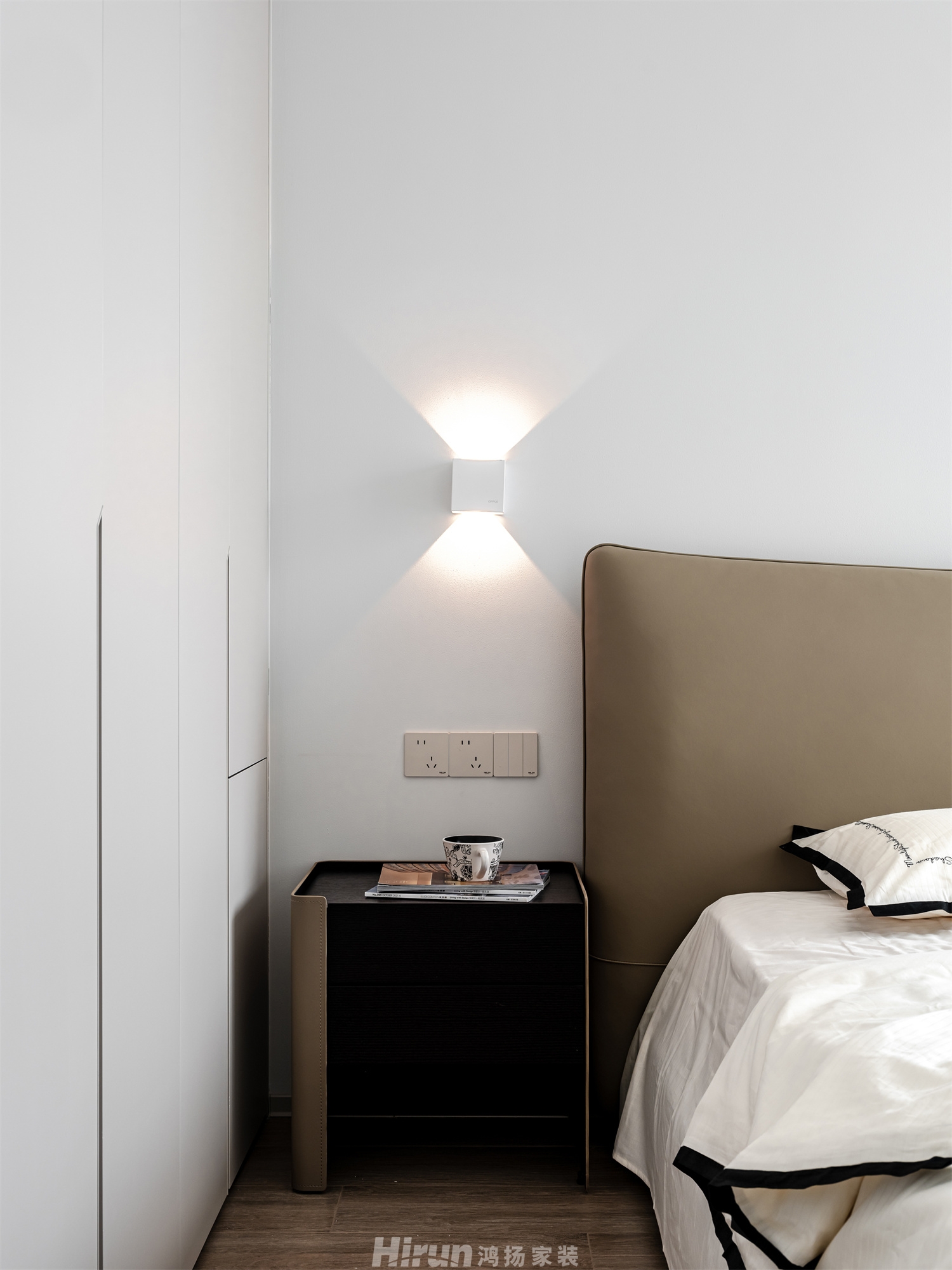 寶能公館140㎡雅致現(xiàn)代四居室 裝修案例實(shí)景圖-2