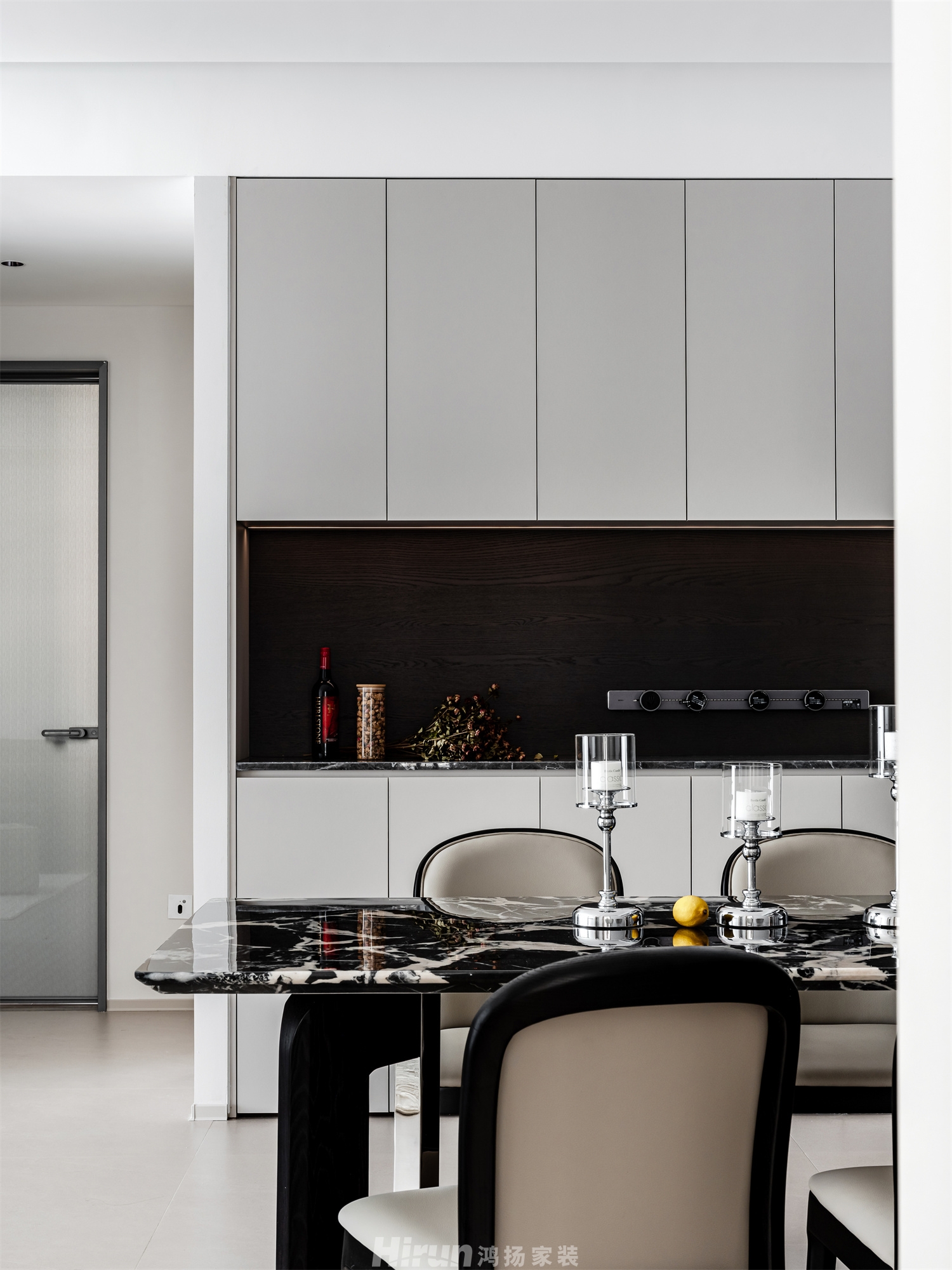 寶能公館140㎡雅致現(xiàn)代四居室 裝修案例實(shí)景圖-12