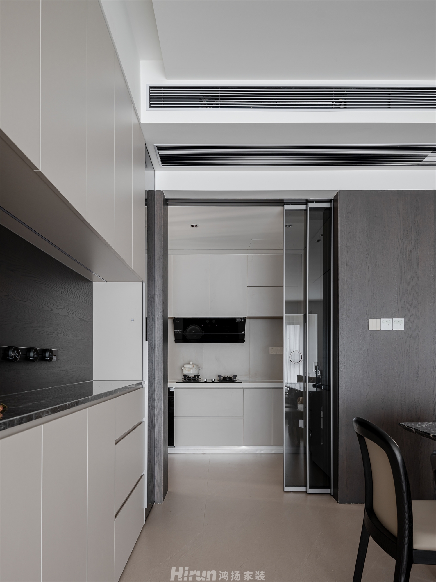 寶能公館140㎡雅致現(xiàn)代四居室 裝修案例實(shí)景圖-8