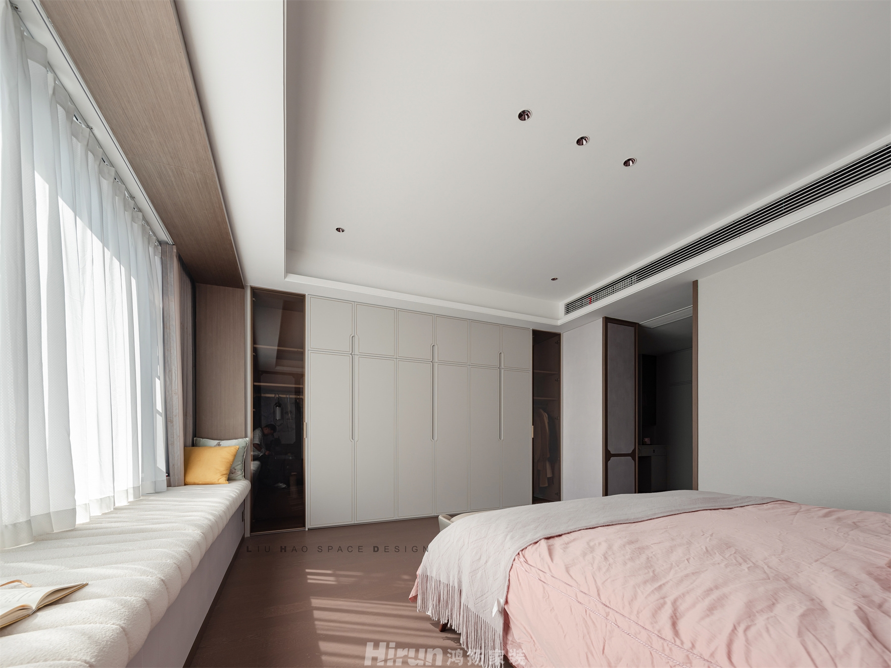 時(shí)代·建發(fā)和著210㎡復(fù)合寫(xiě)意大平層 裝修案例實(shí)景圖-3