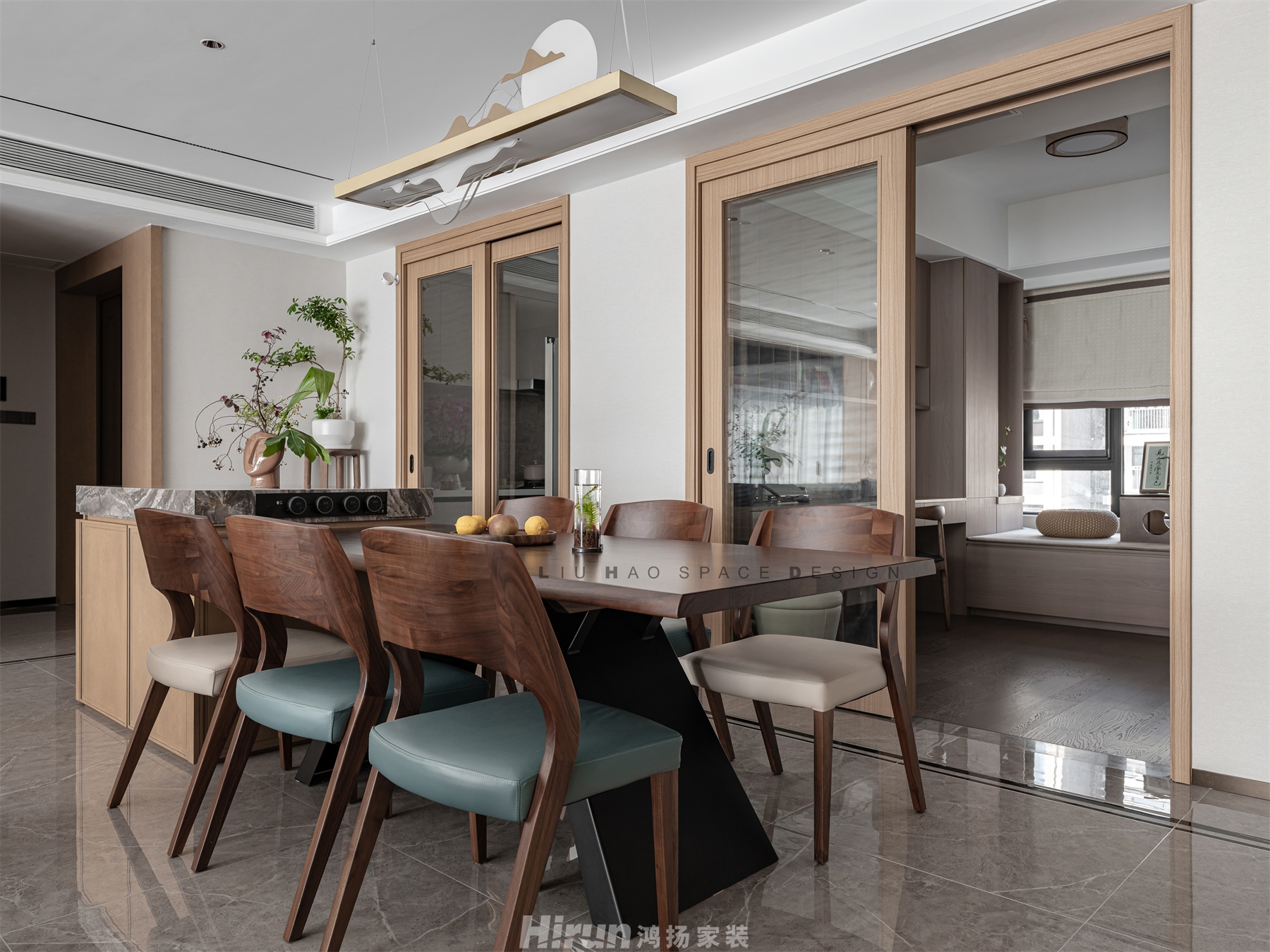 時(shí)代·建發(fā)和著210㎡復(fù)合寫(xiě)意大平層 裝修案例實(shí)景圖-11