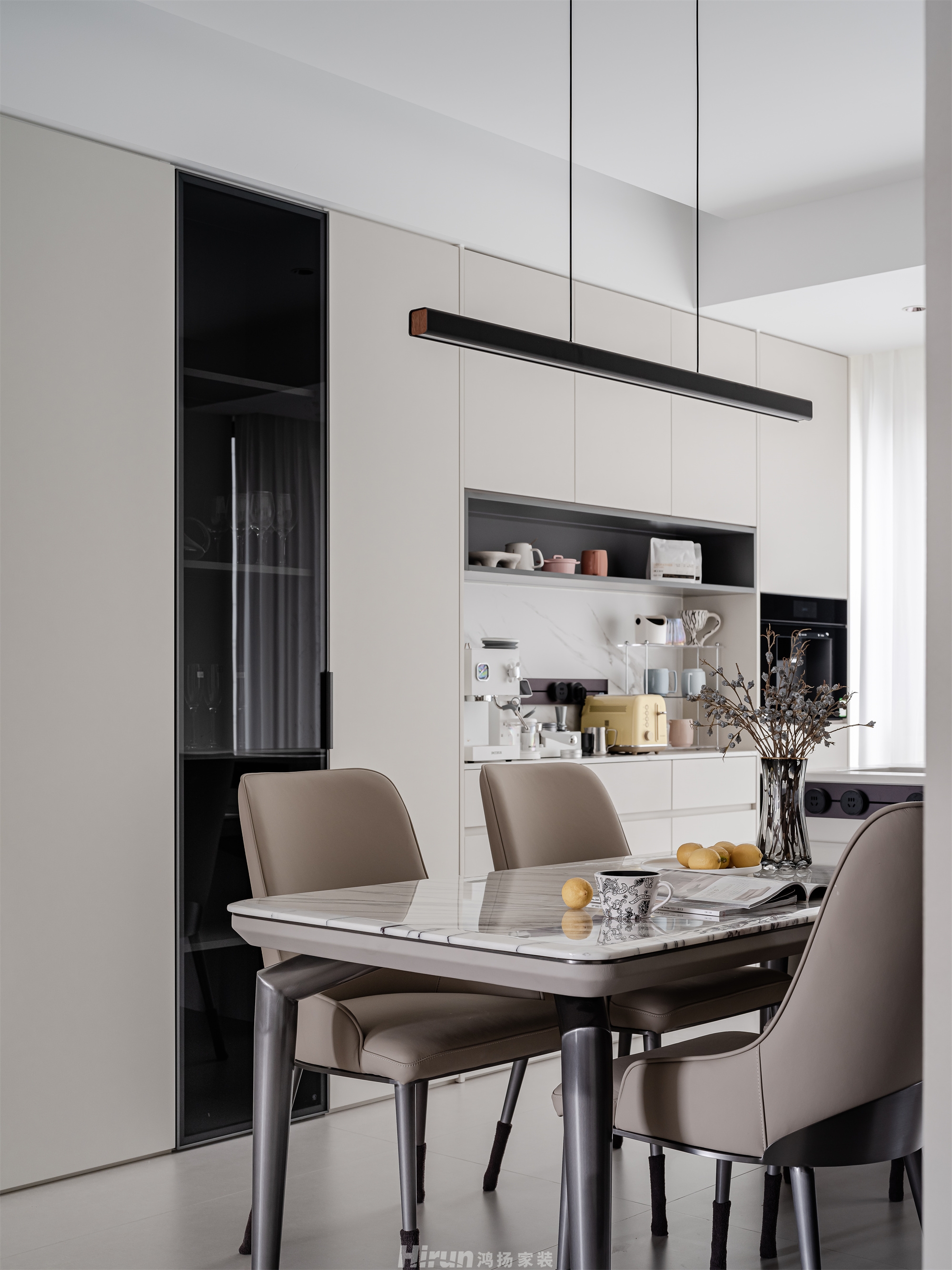 天城國際廣場170㎡雅致現代五居室 裝修案例實景圖-9