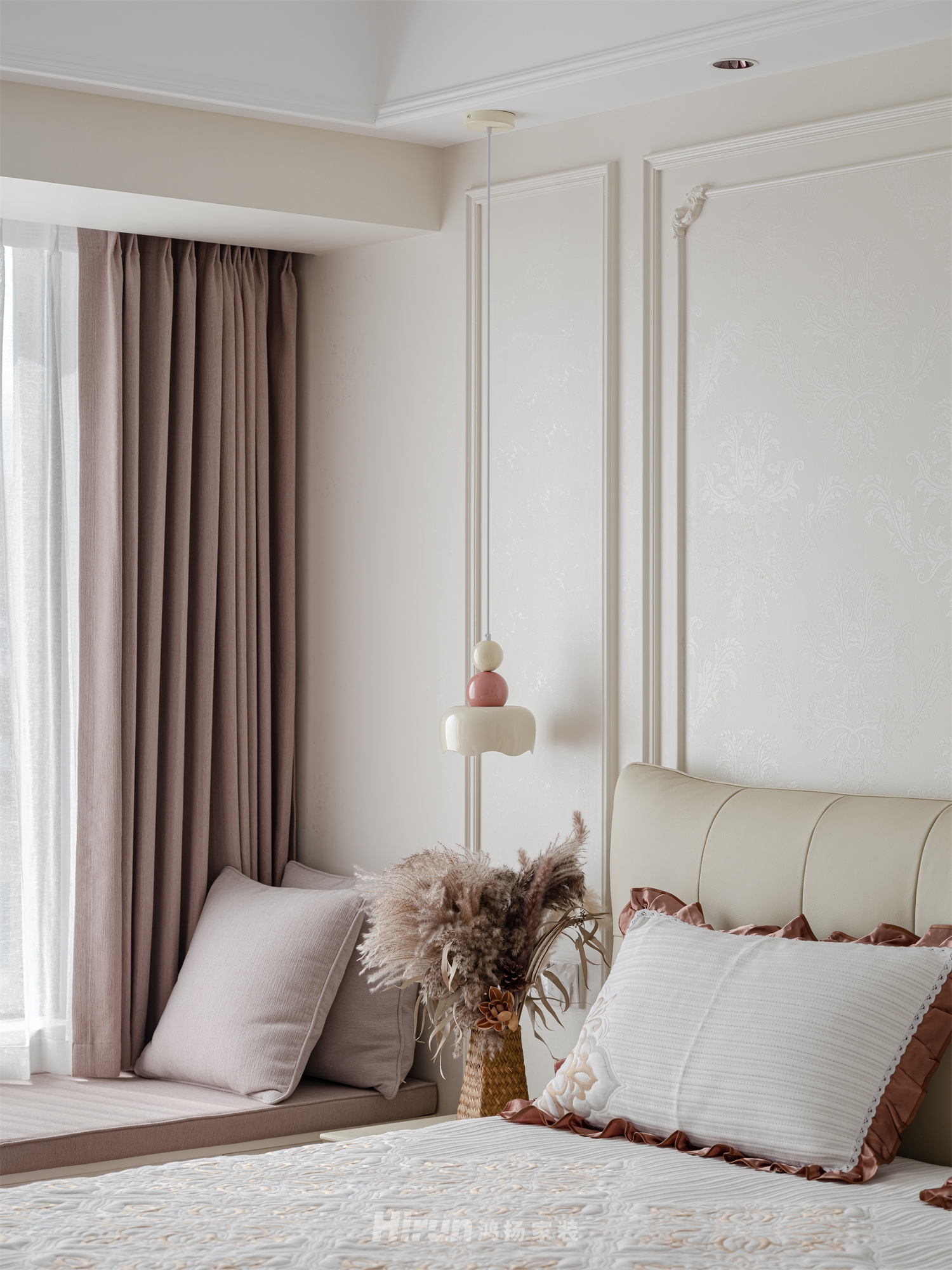 建發(fā)央著135㎡異域風(fēng)情四居室 裝修案例實景圖-7