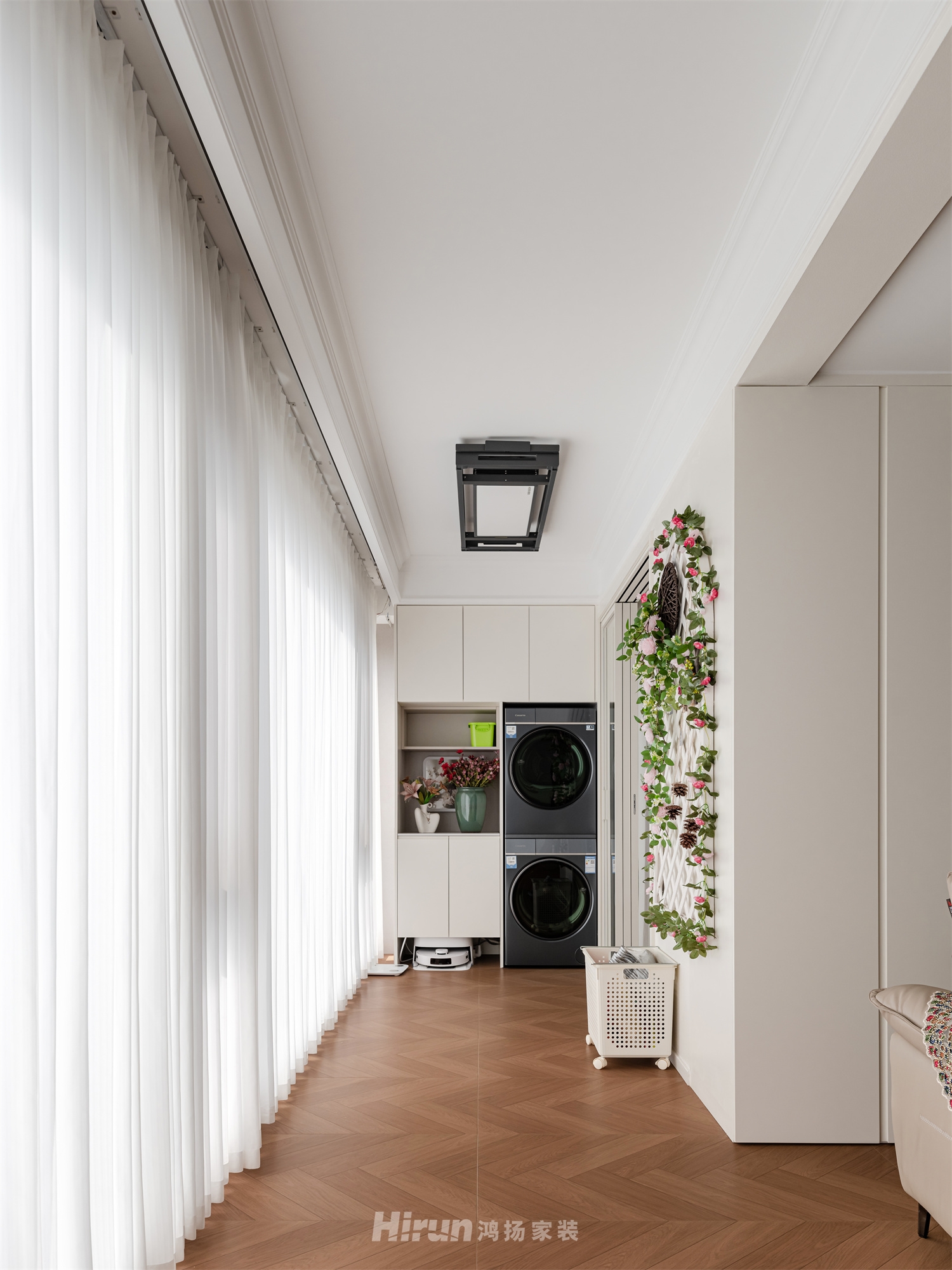 建發(fā)央著135㎡異域風(fēng)情四居室 裝修案例實景圖-4