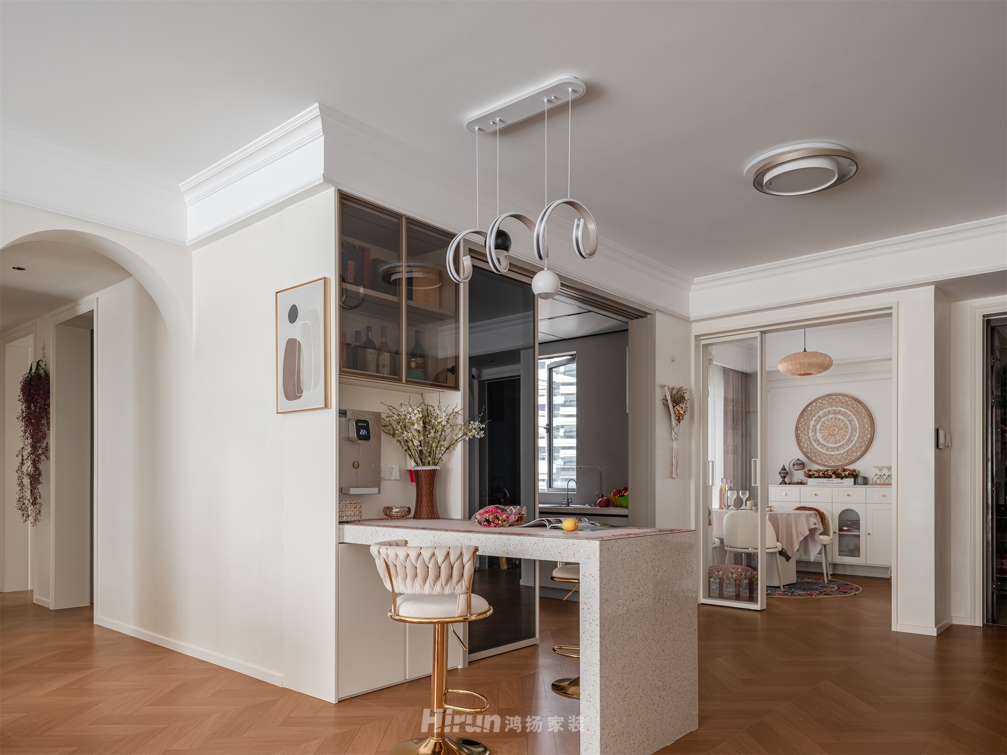 建發(fā)央著135㎡異域風(fēng)情四居室 裝修案例實景圖-20