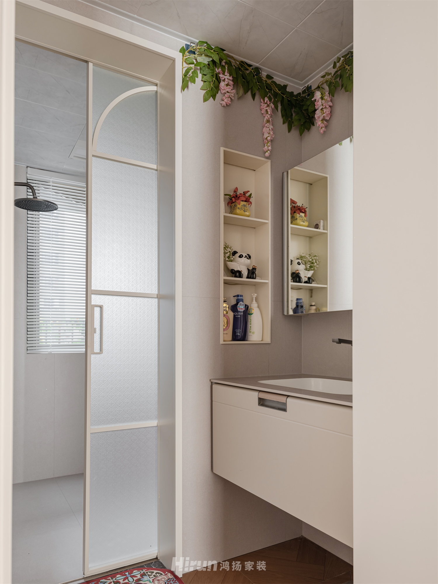 建發(fā)央著135㎡異域風(fēng)情四居室 裝修案例實景圖-18