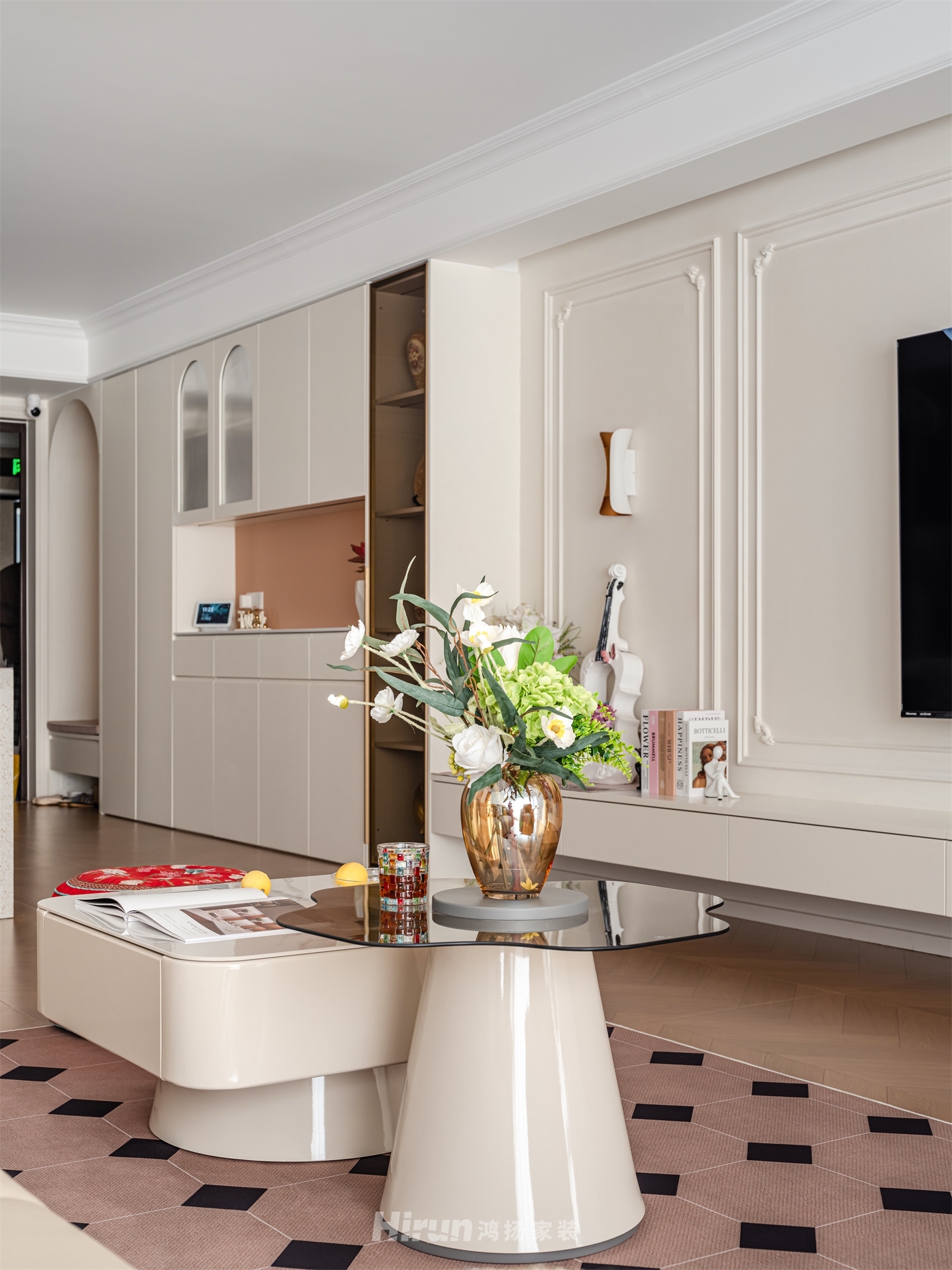 建發(fā)央著135㎡異域風(fēng)情四居室 裝修案例實景圖-7