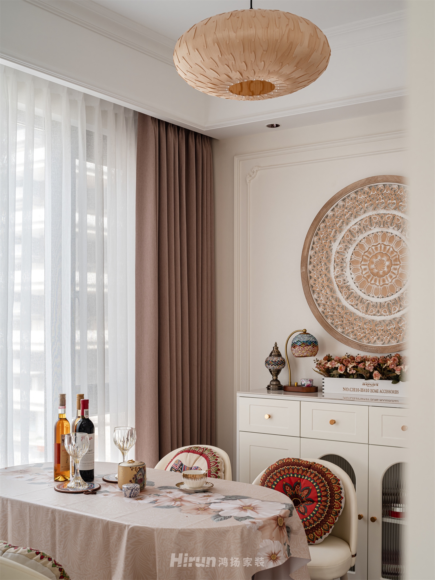 建發(fā)央著135㎡異域風(fēng)情四居室 裝修案例實景圖-18