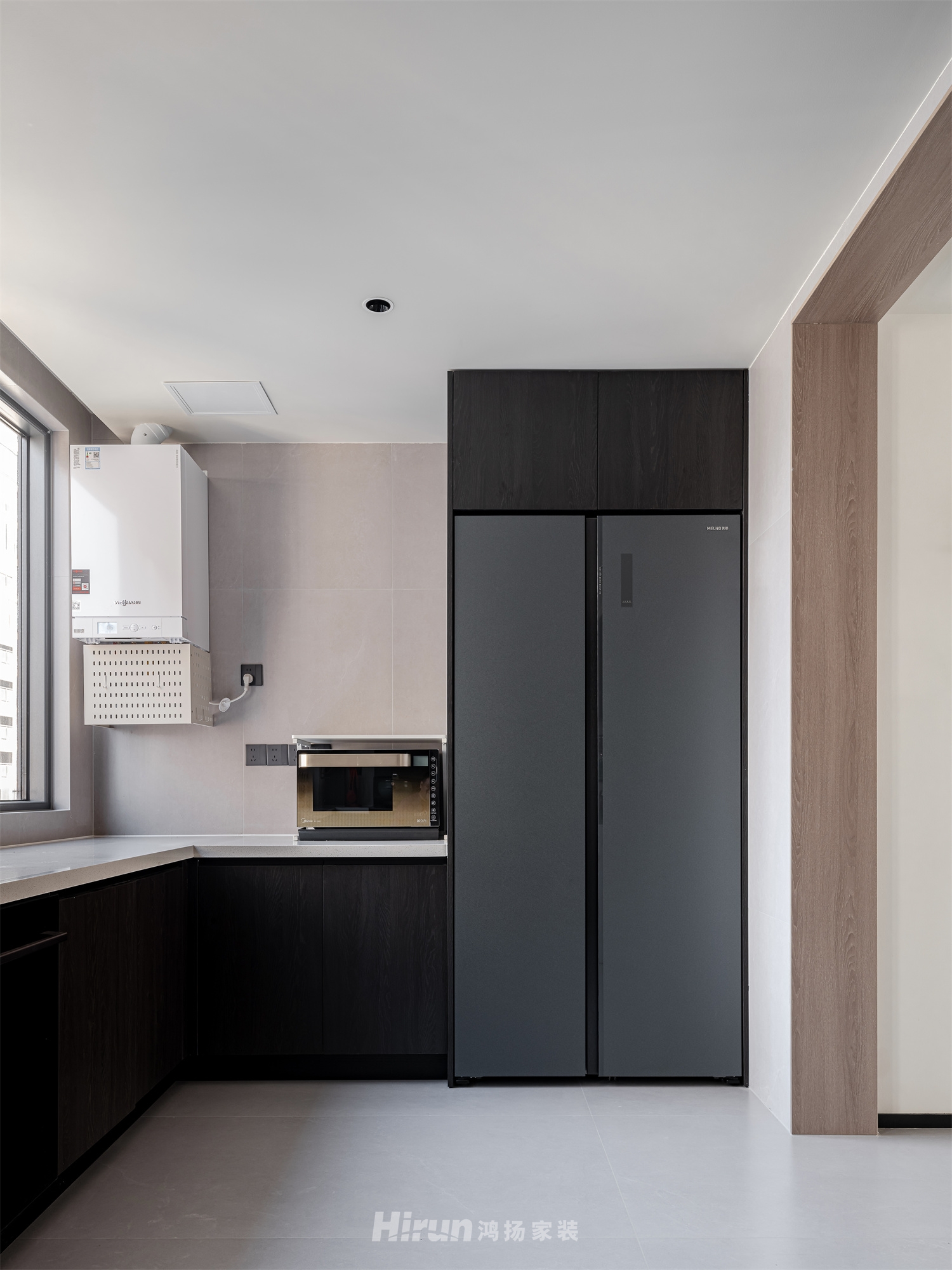 建發(fā)央著135㎡新裝飾主義四居室 裝修案例實景圖-9