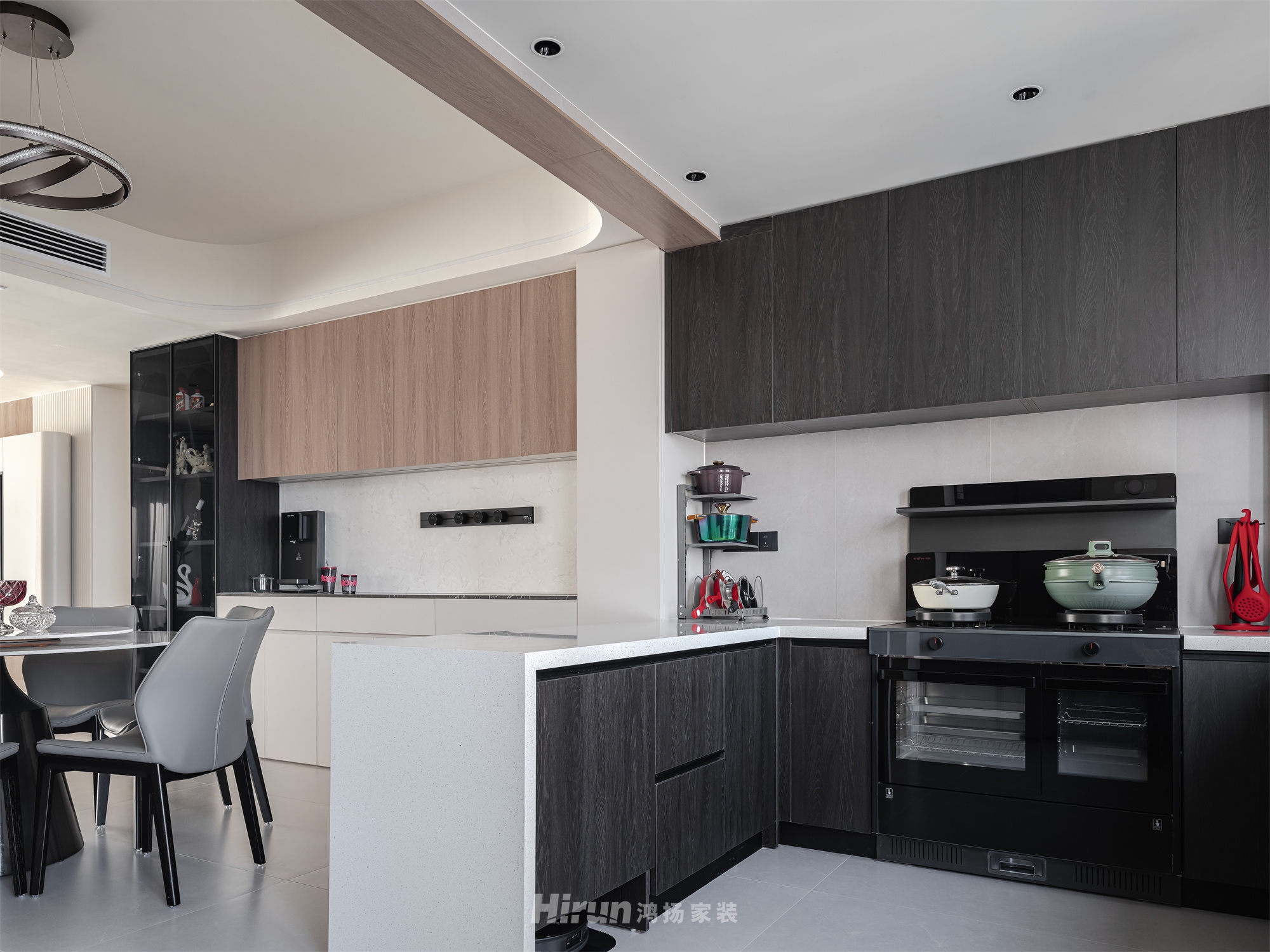 建發(fā)央著135㎡新裝飾主義四居室 裝修案例實景圖-13