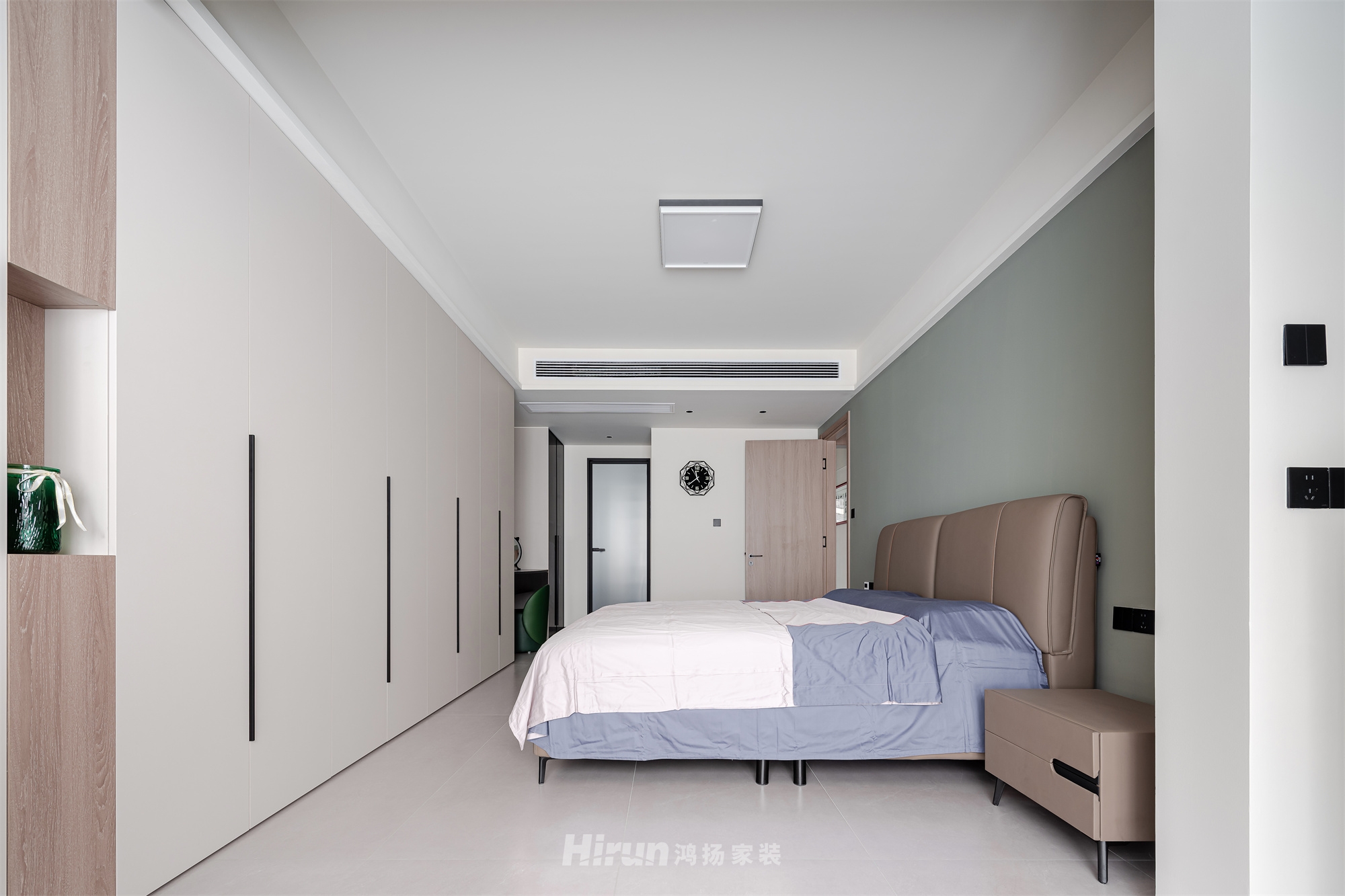 建發(fā)央著135㎡新裝飾主義四居室 裝修案例實景圖-2