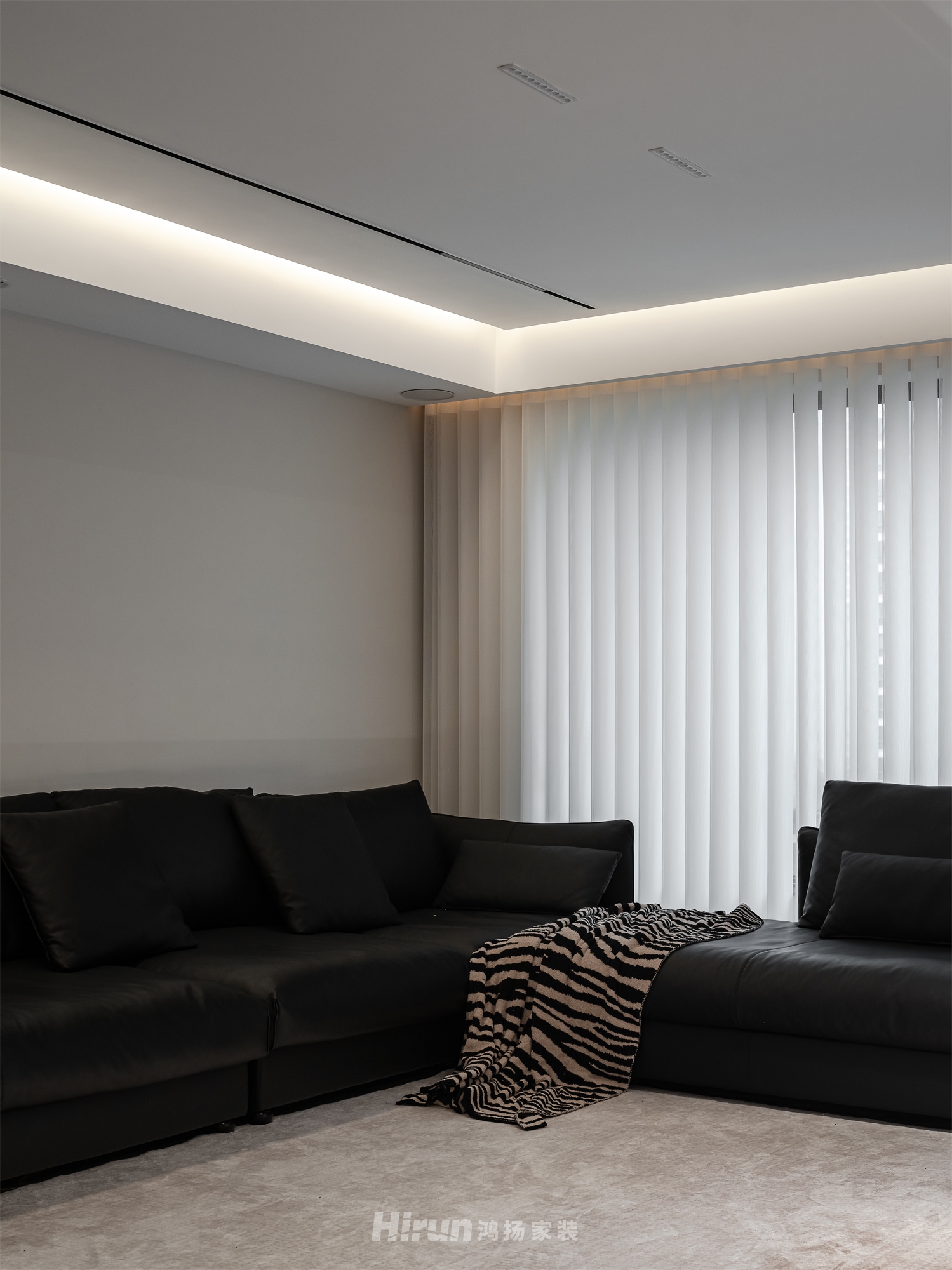 建發央著170㎡新裝飾主義復式 裝修案例實景圖-3