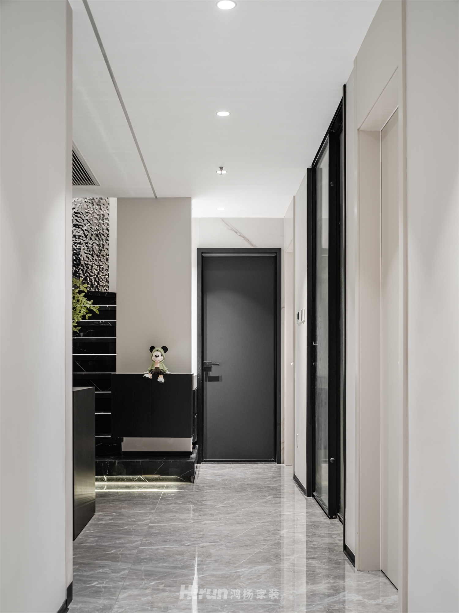 建發央著170㎡新裝飾主義復式 裝修案例實景圖-1