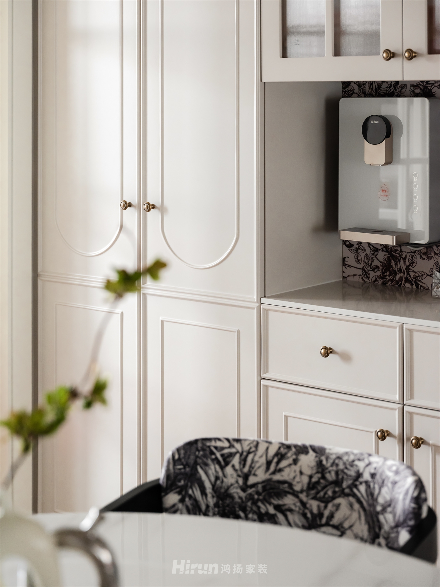 建發央著160㎡輕歐簡美四居室 裝修案例實景圖-1