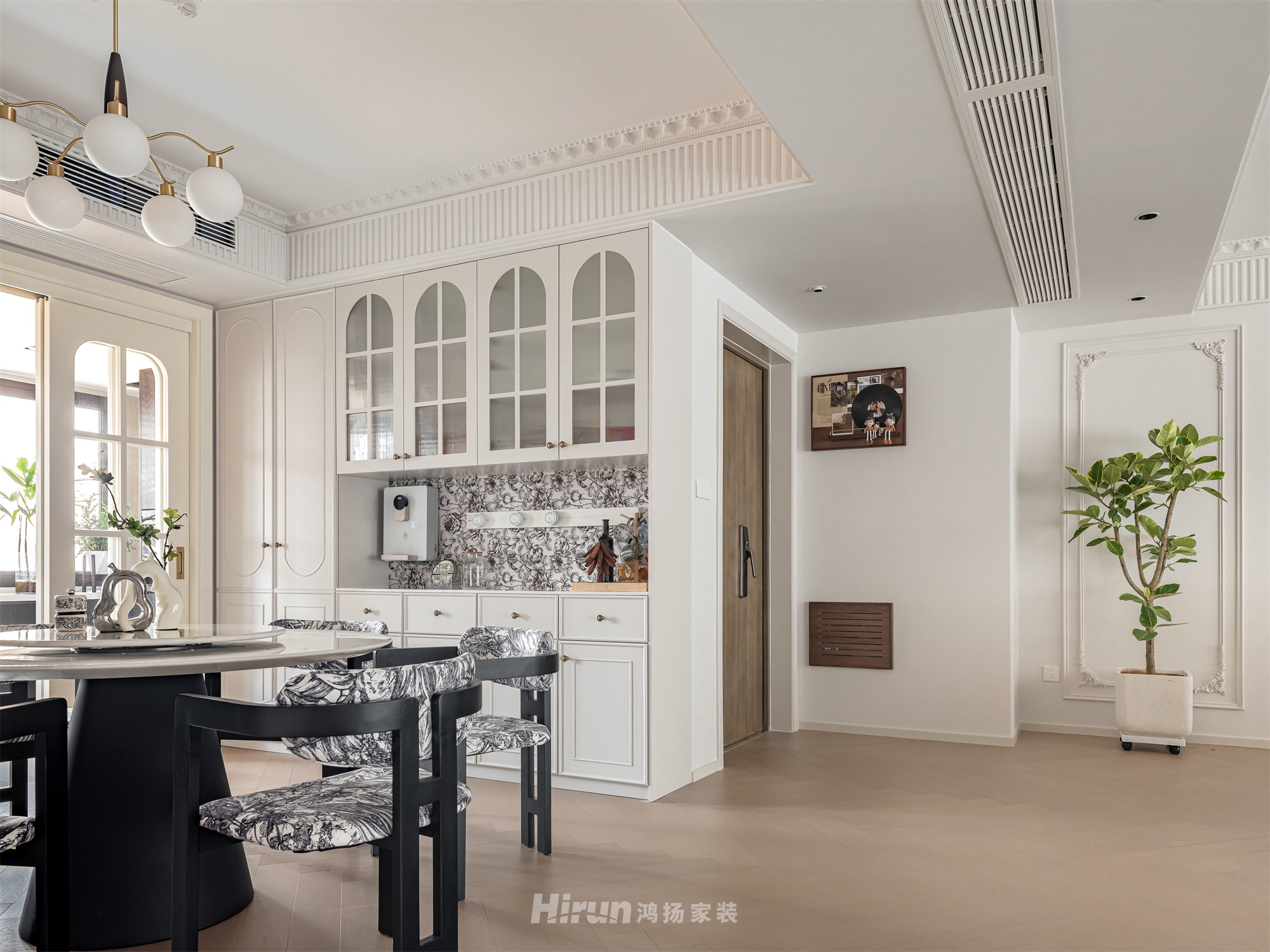 建發央著160㎡輕歐簡美四居室 裝修案例實景圖-2