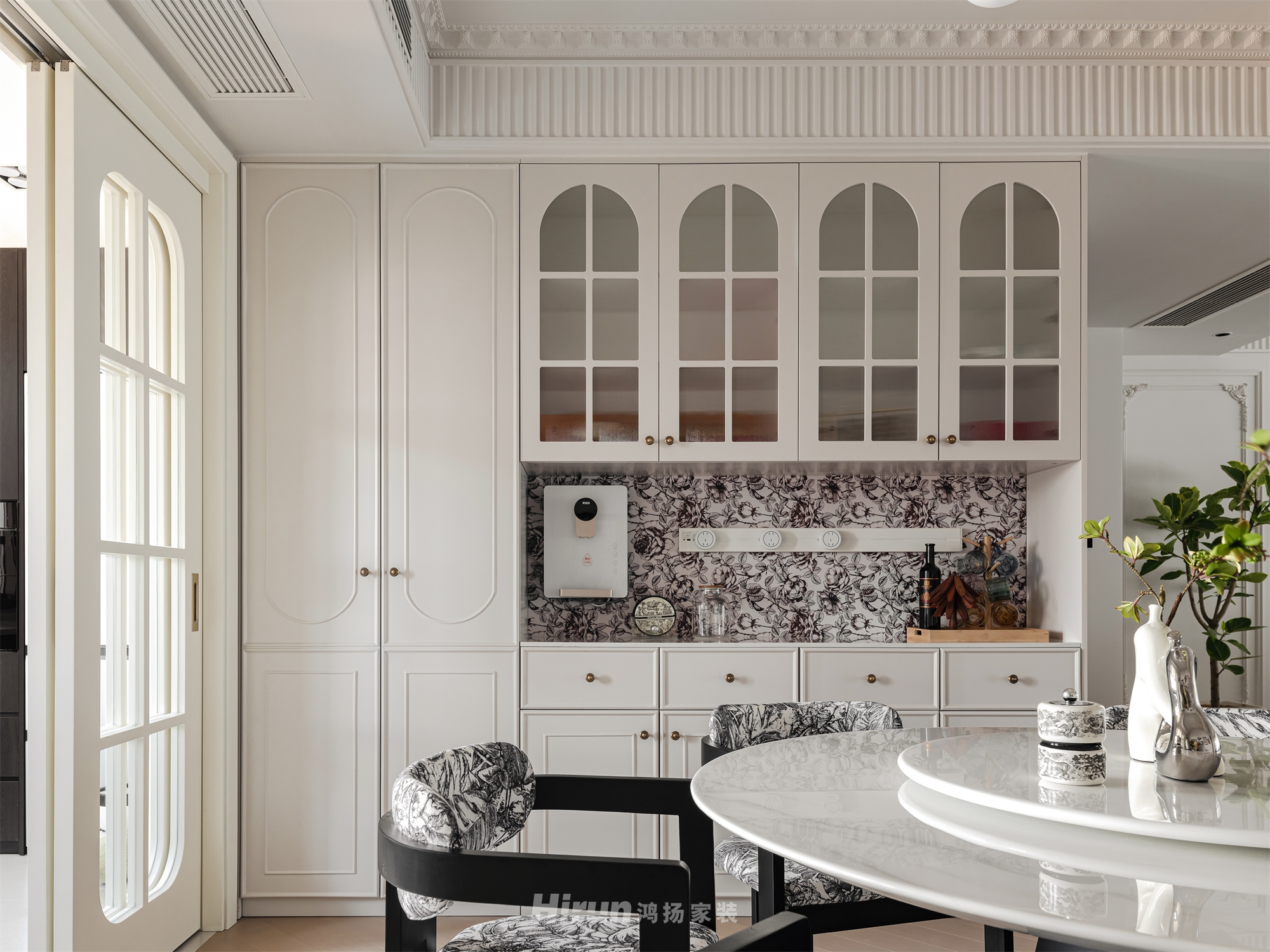 建發央著160㎡輕歐簡美四居室 裝修案例實景圖-3